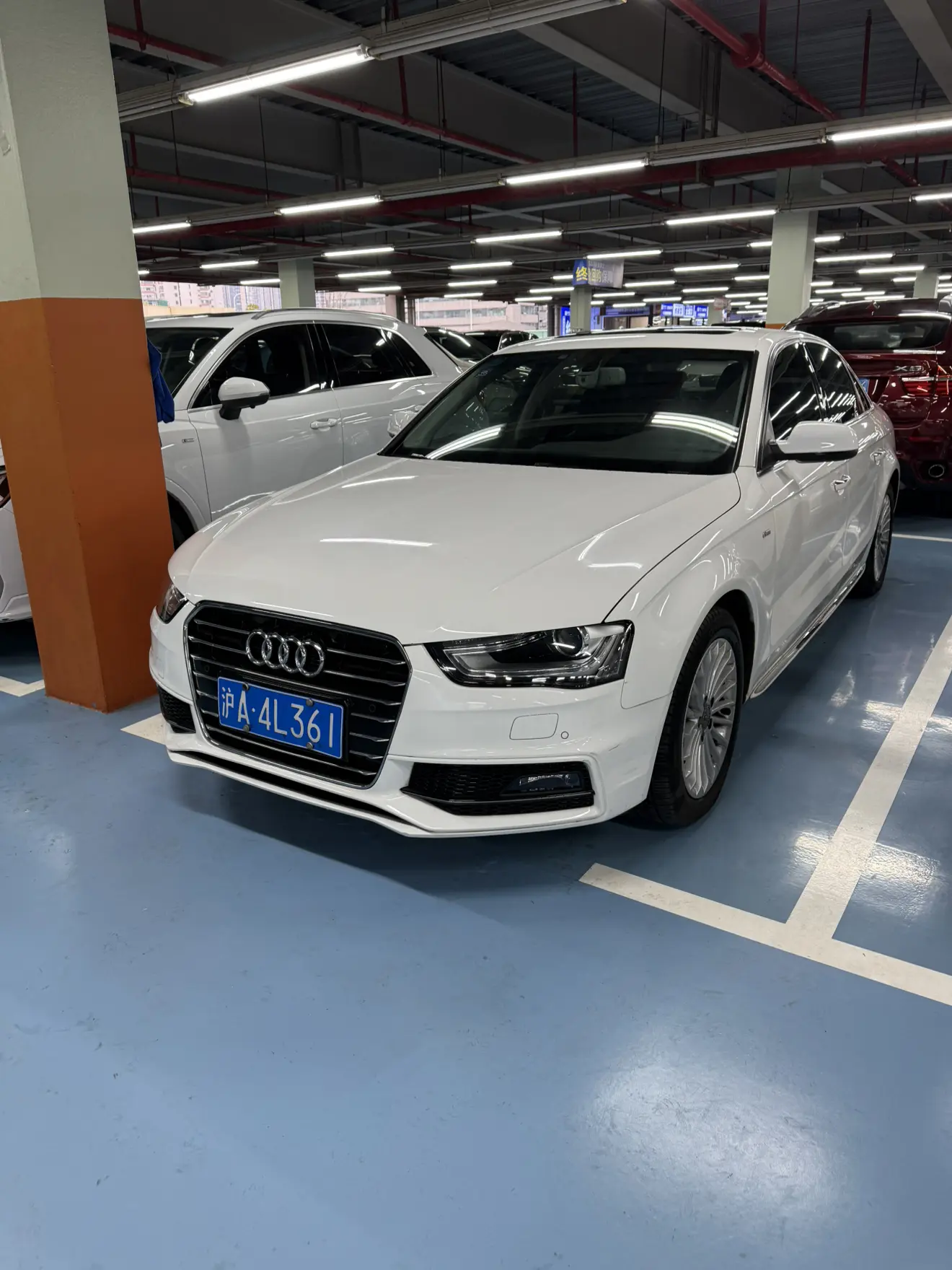 Audi A4L  из Китая