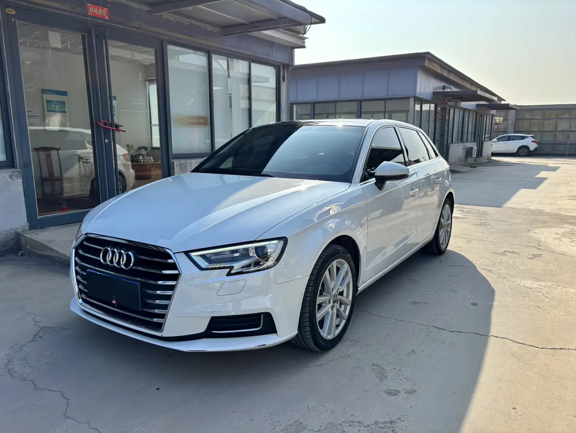 Audi A3  из Китая
