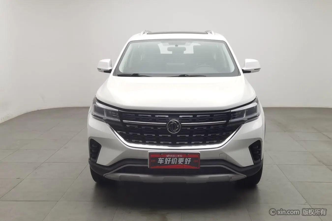 Forthing Fengxing T5L  из Китая