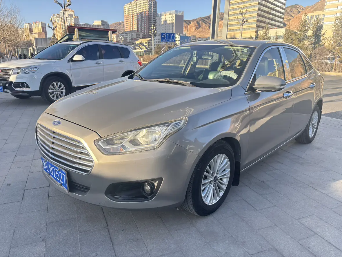 Ford Forrest  из Китая