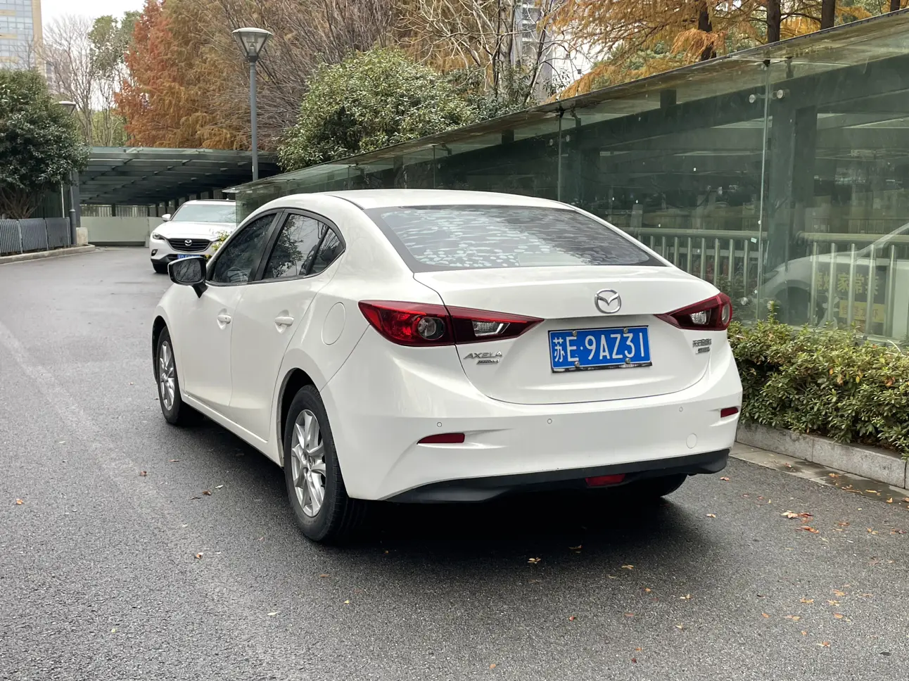 Mazda Axela (Mazda3)  из Китая