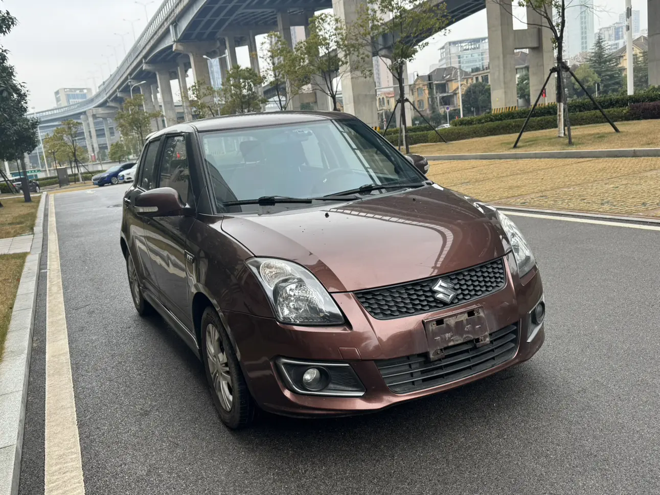 Suzuki Swift  из Китая