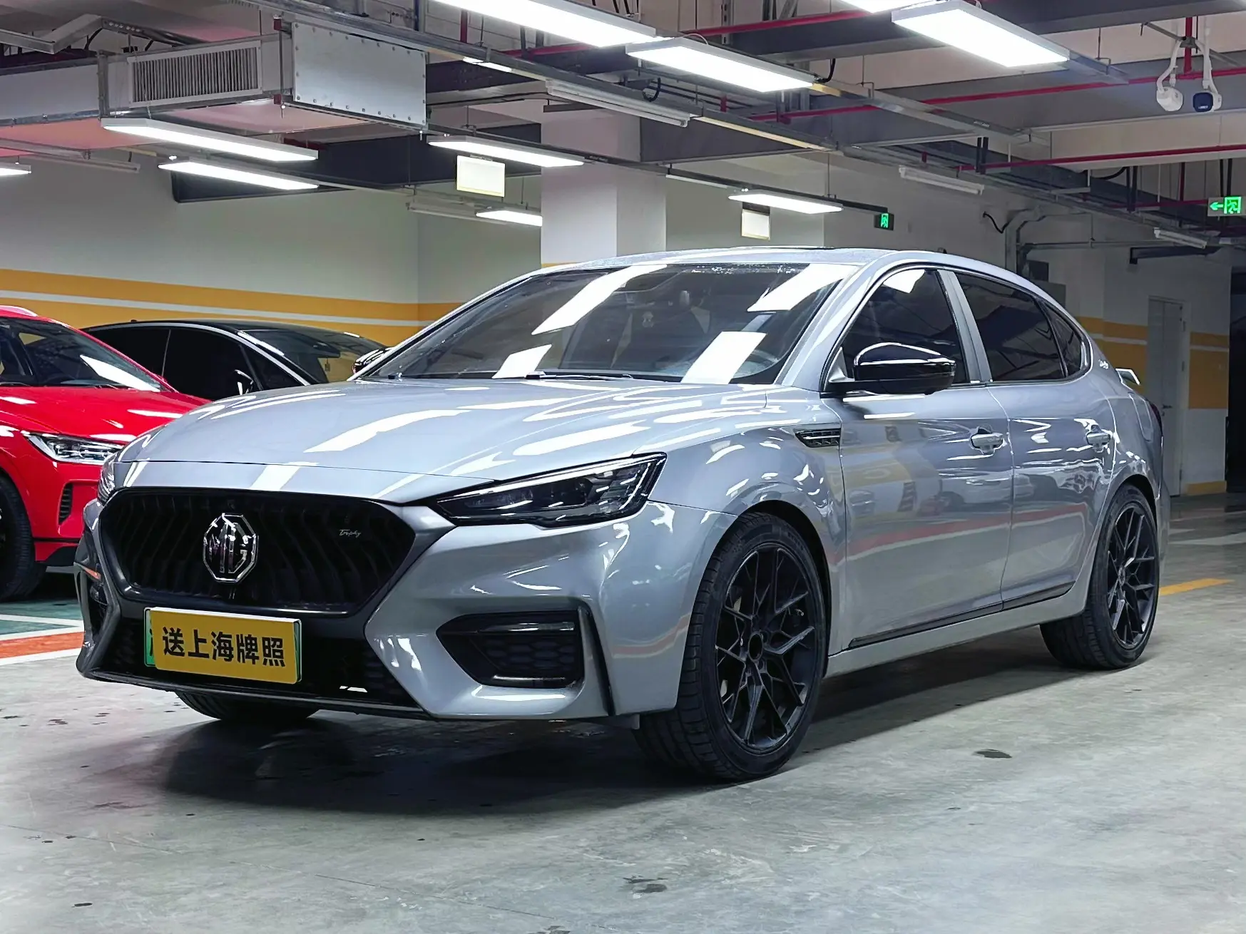 MG 6 PHEV  из Китая