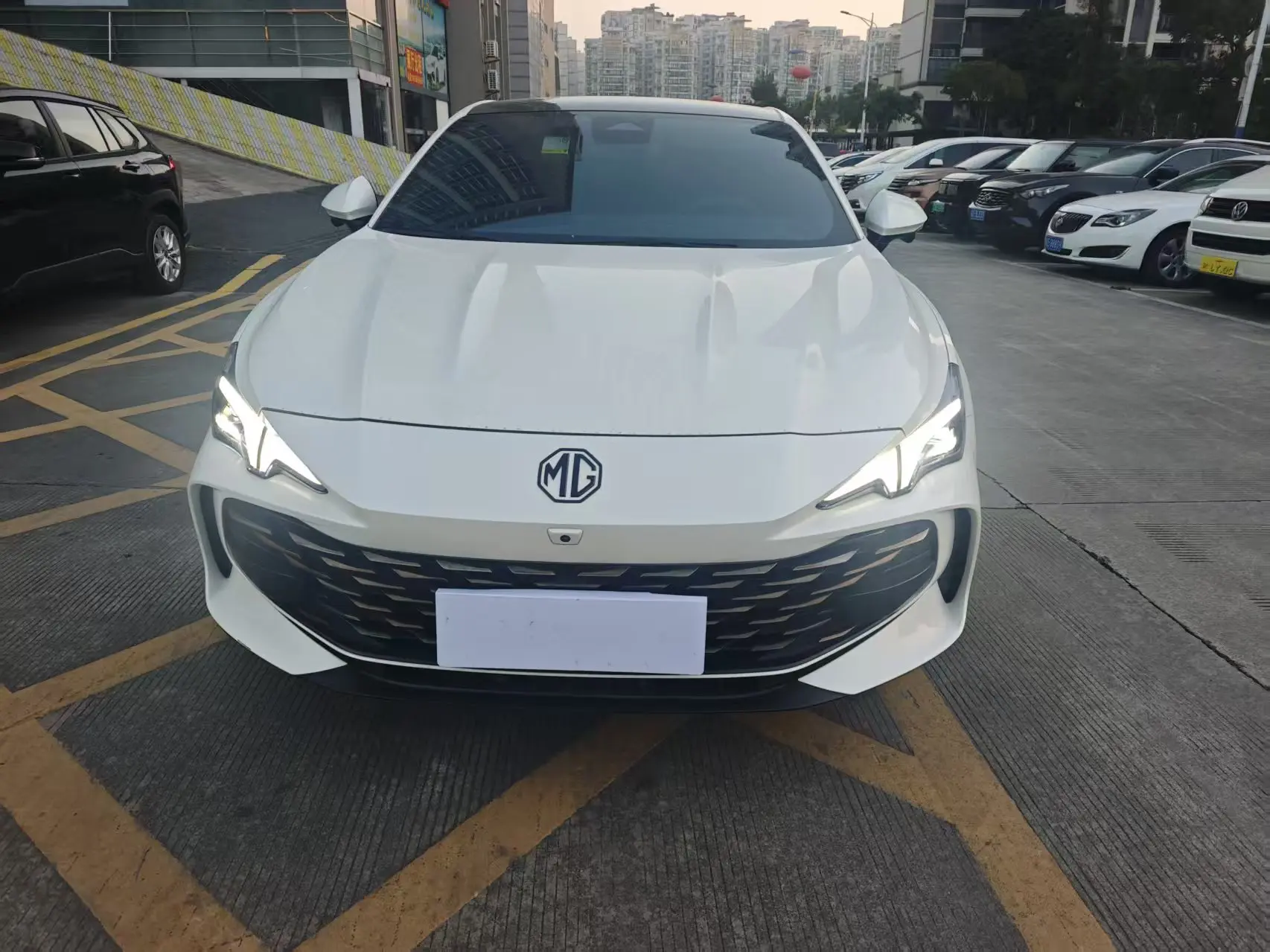 MG 7  из Китая