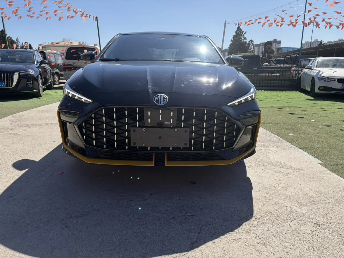 MG 6  из Китая