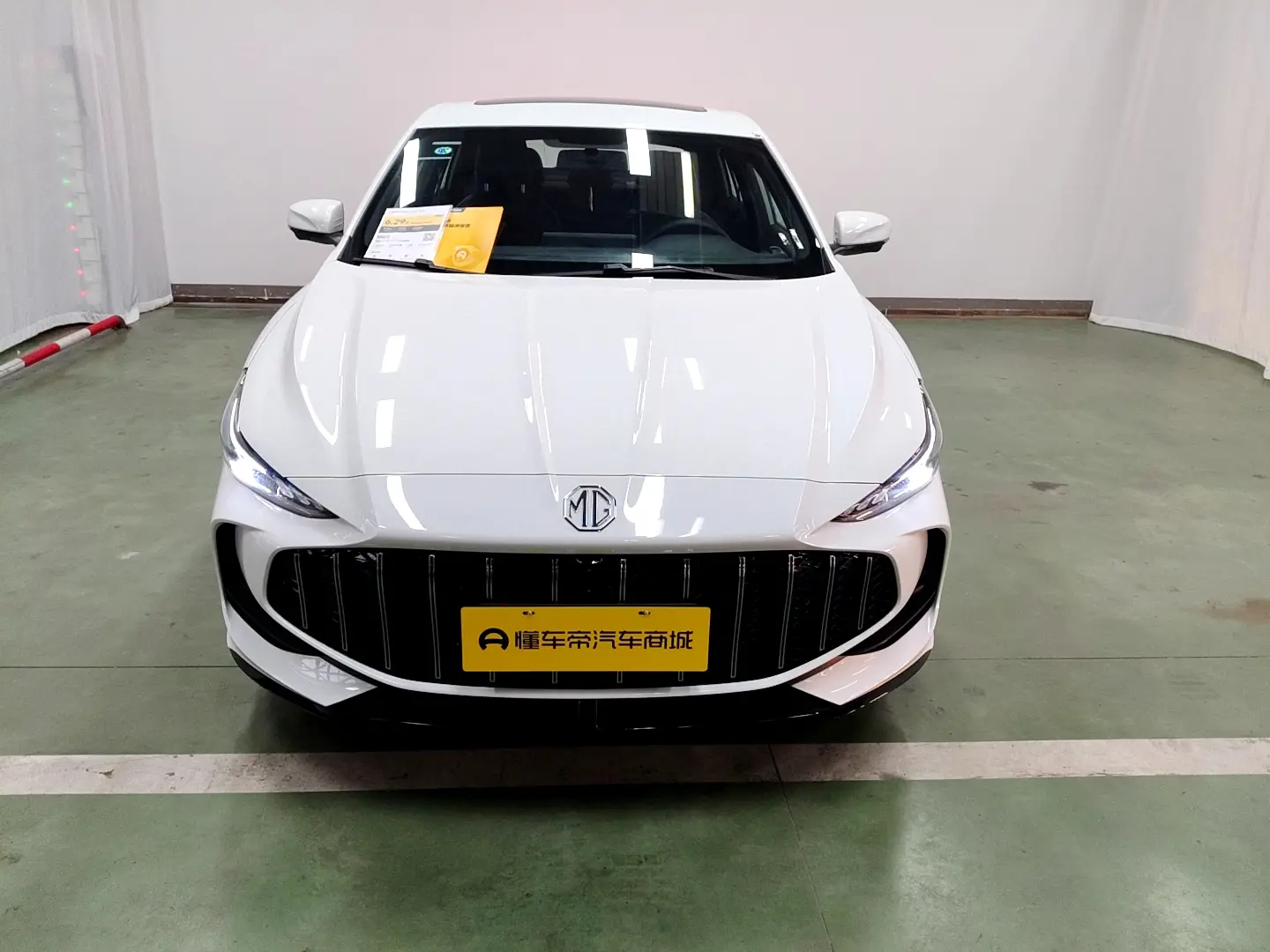 MG 5  из Китая