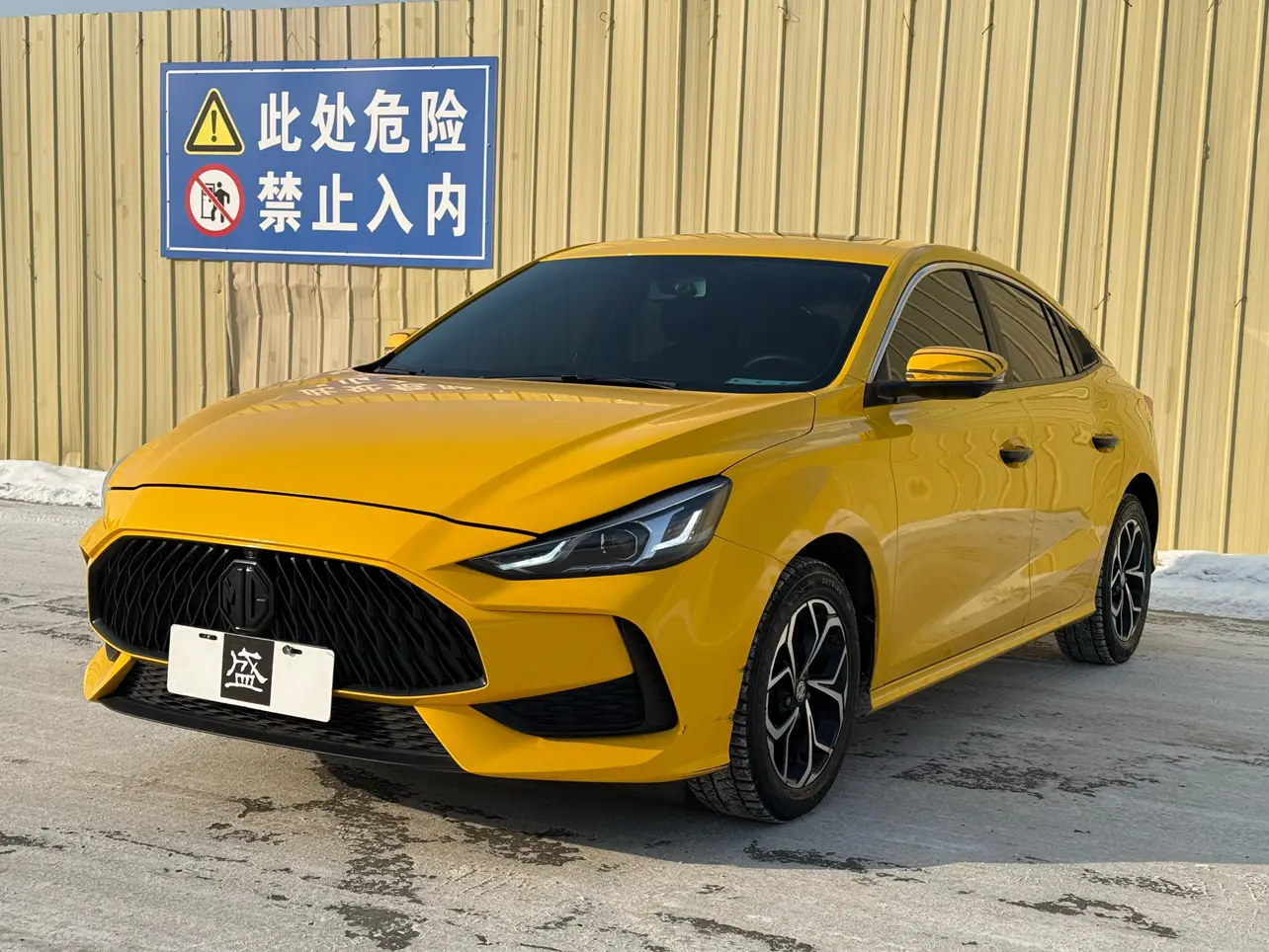 MG 5  из Китая