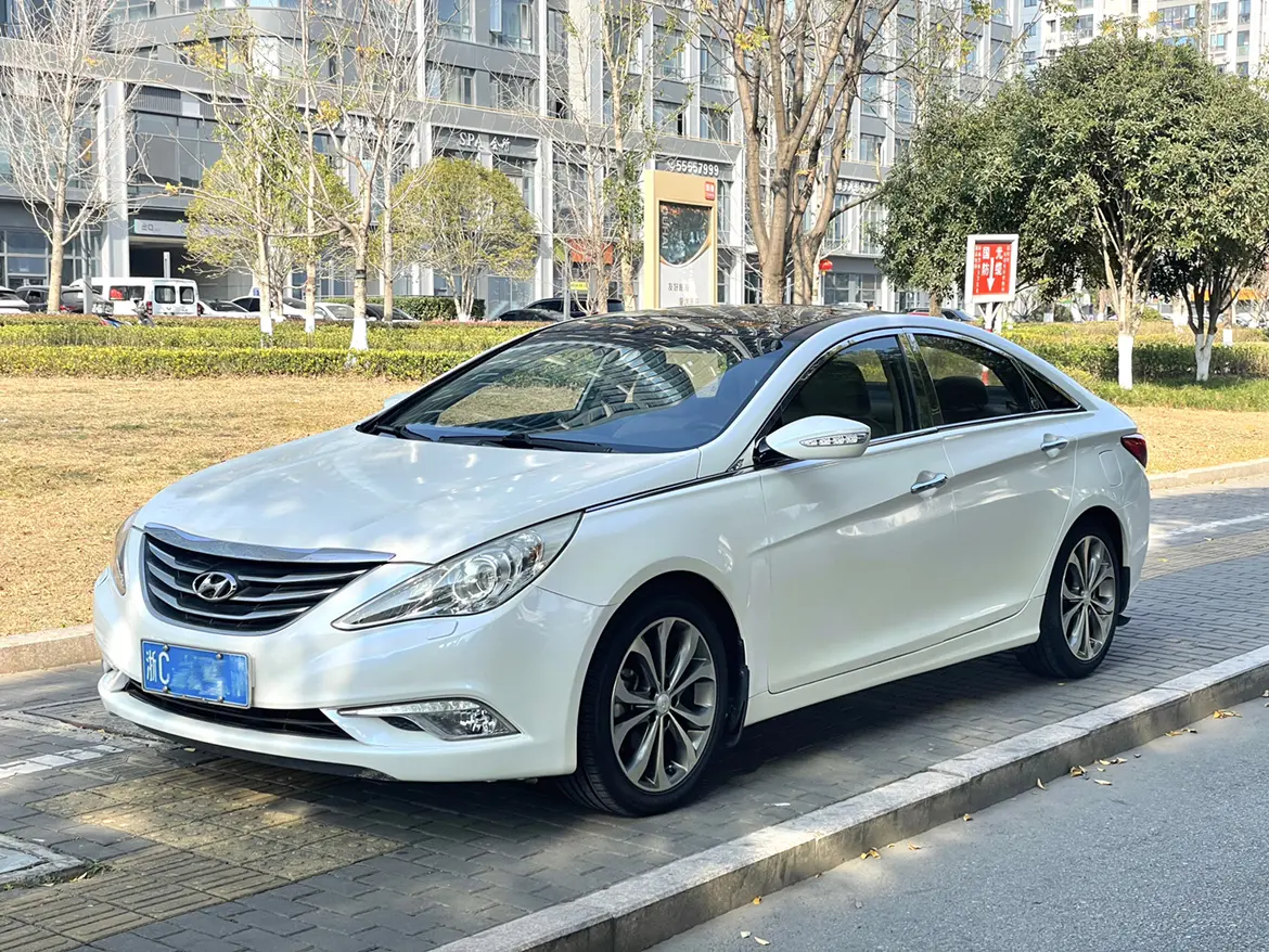 Hyundai Sonata eight  из Китая