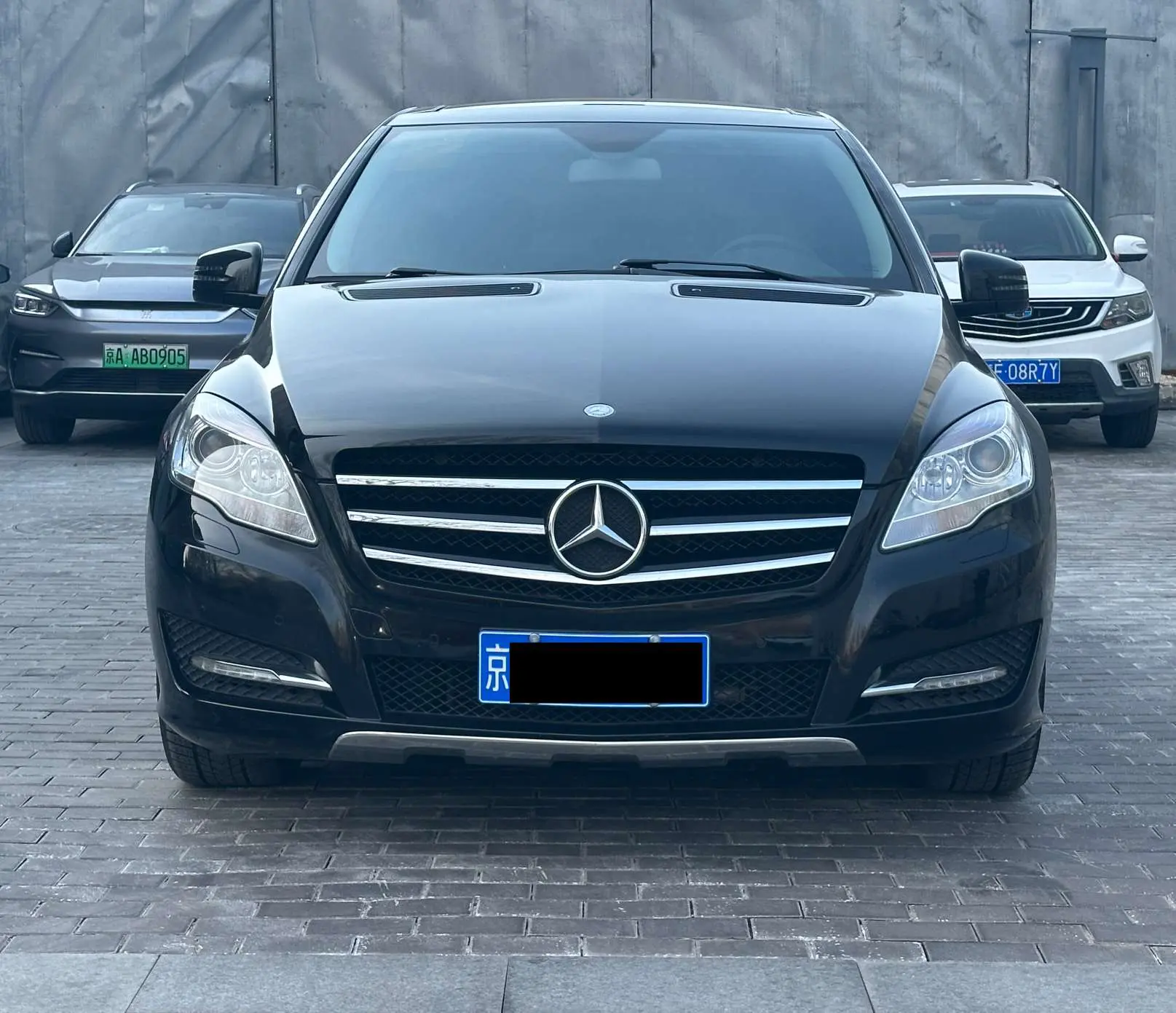 Mercedes-Benz R-Class  из Китая