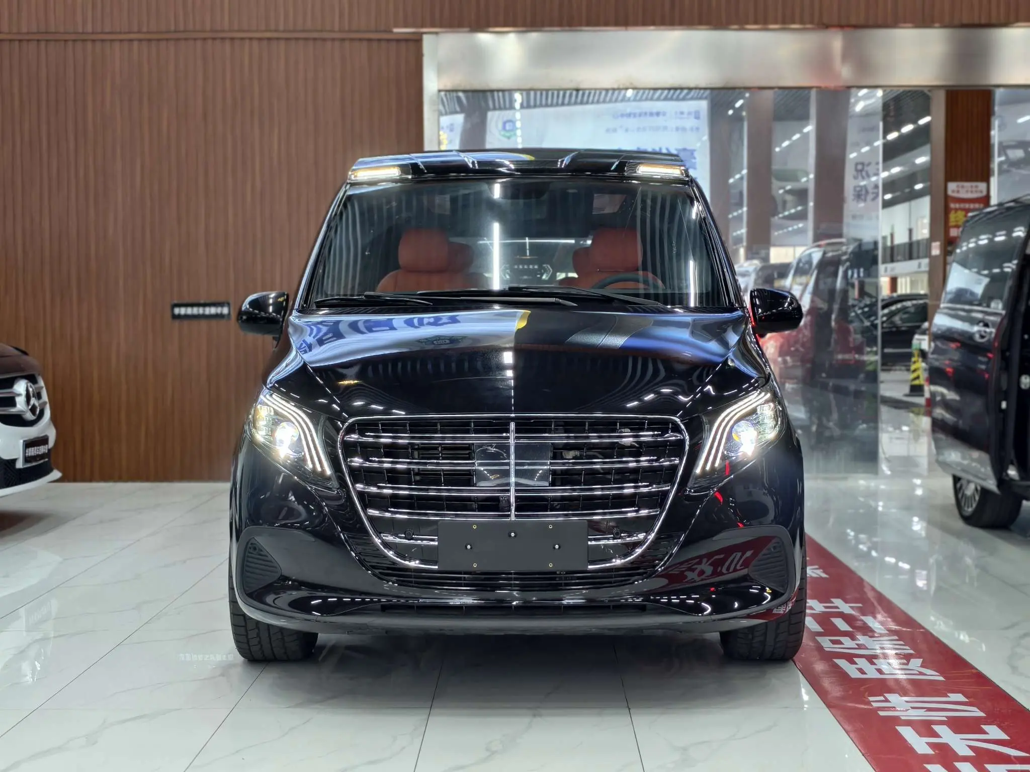 Mercedes-Benz Vito  из Китая