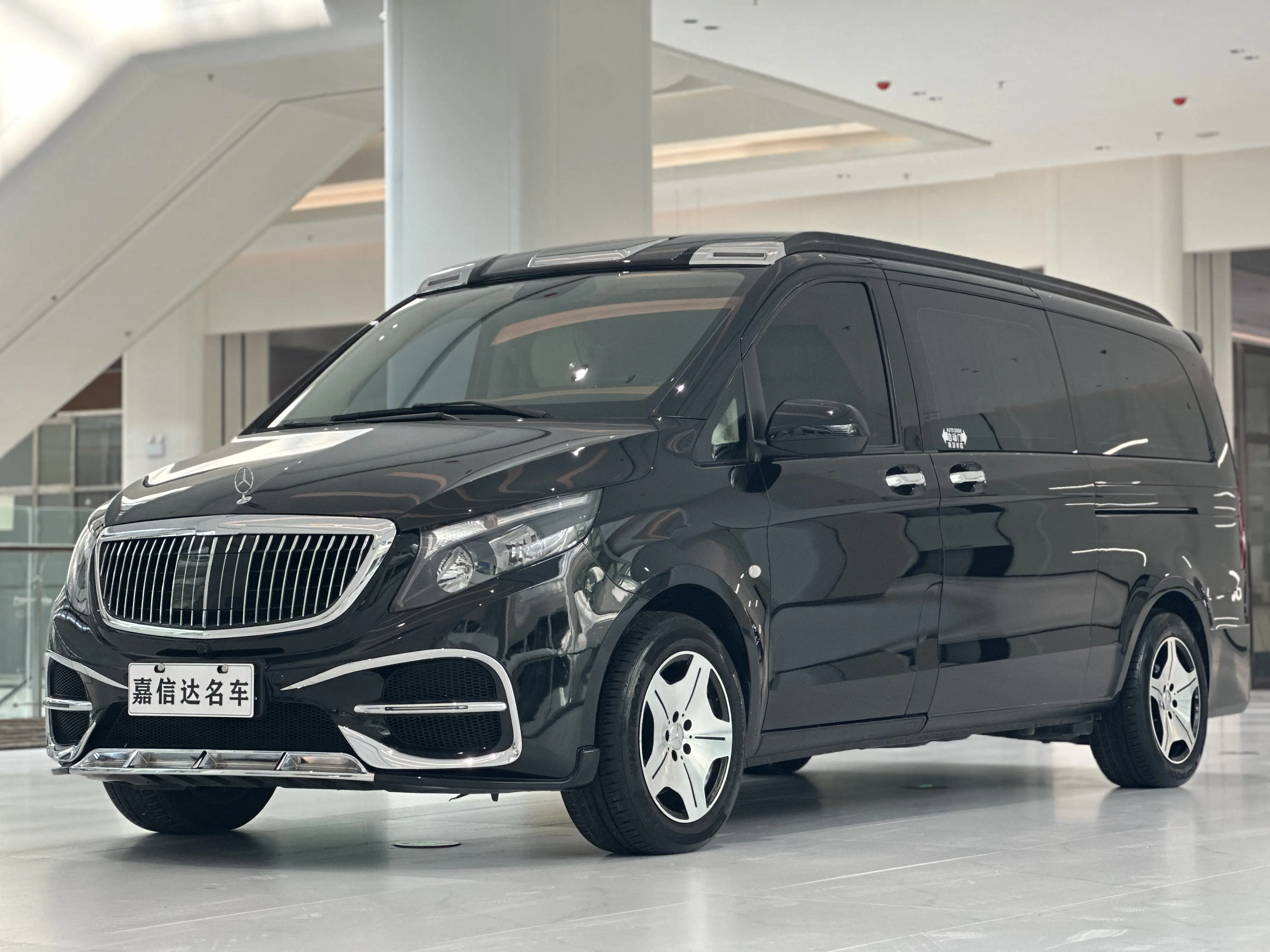 Mercedes-Benz Vito  из Китая