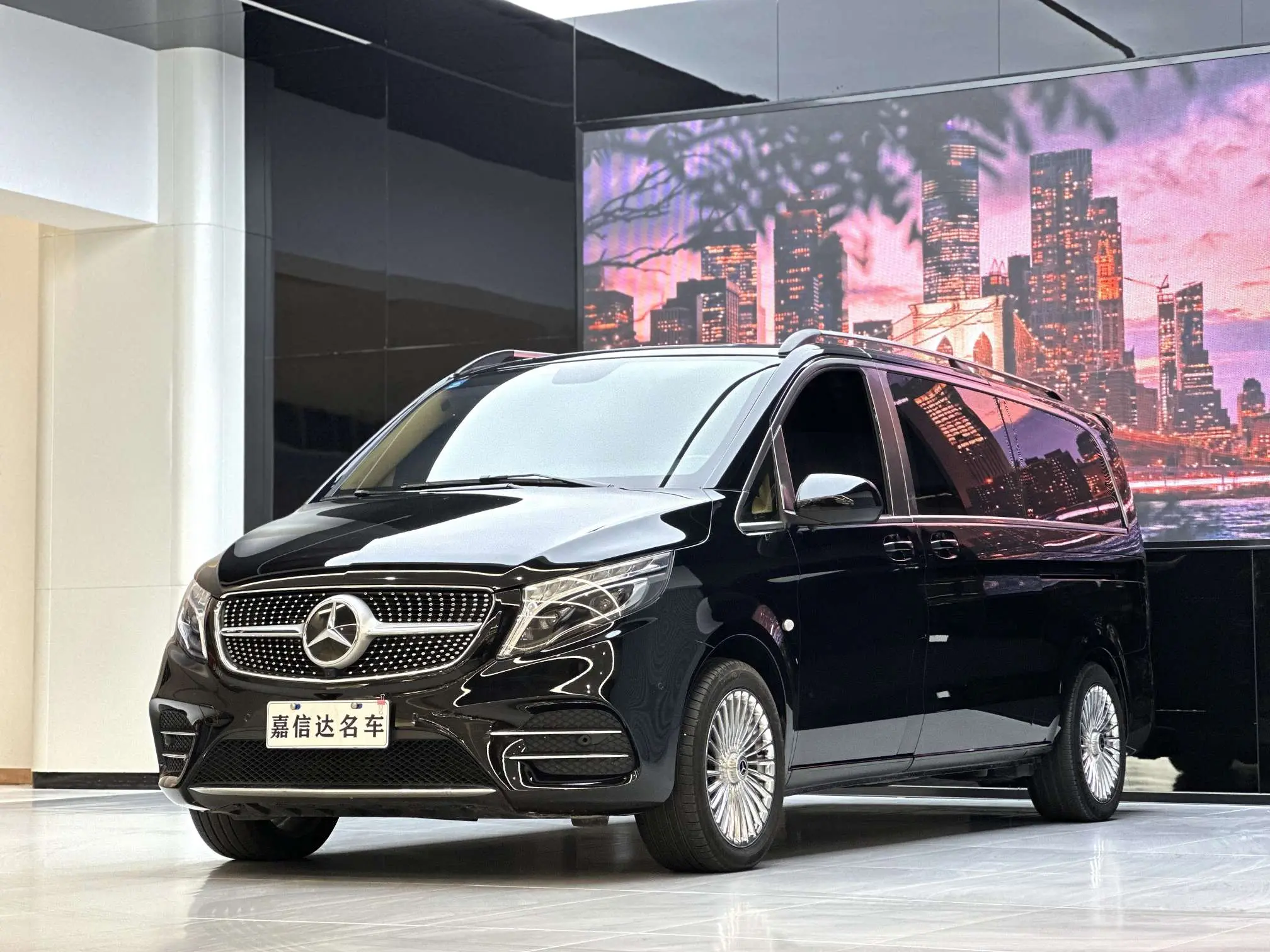 Mercedes-Benz Vito  из Китая