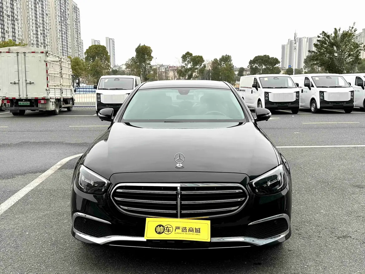 Mercedes-Benz E-Class  из Китая