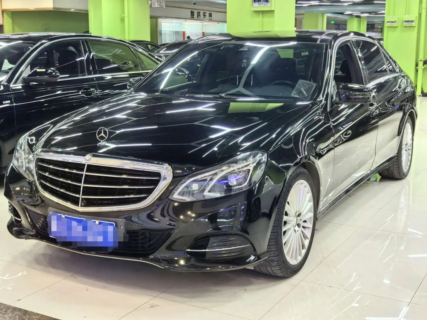 Mercedes-Benz E-Class  из Китая