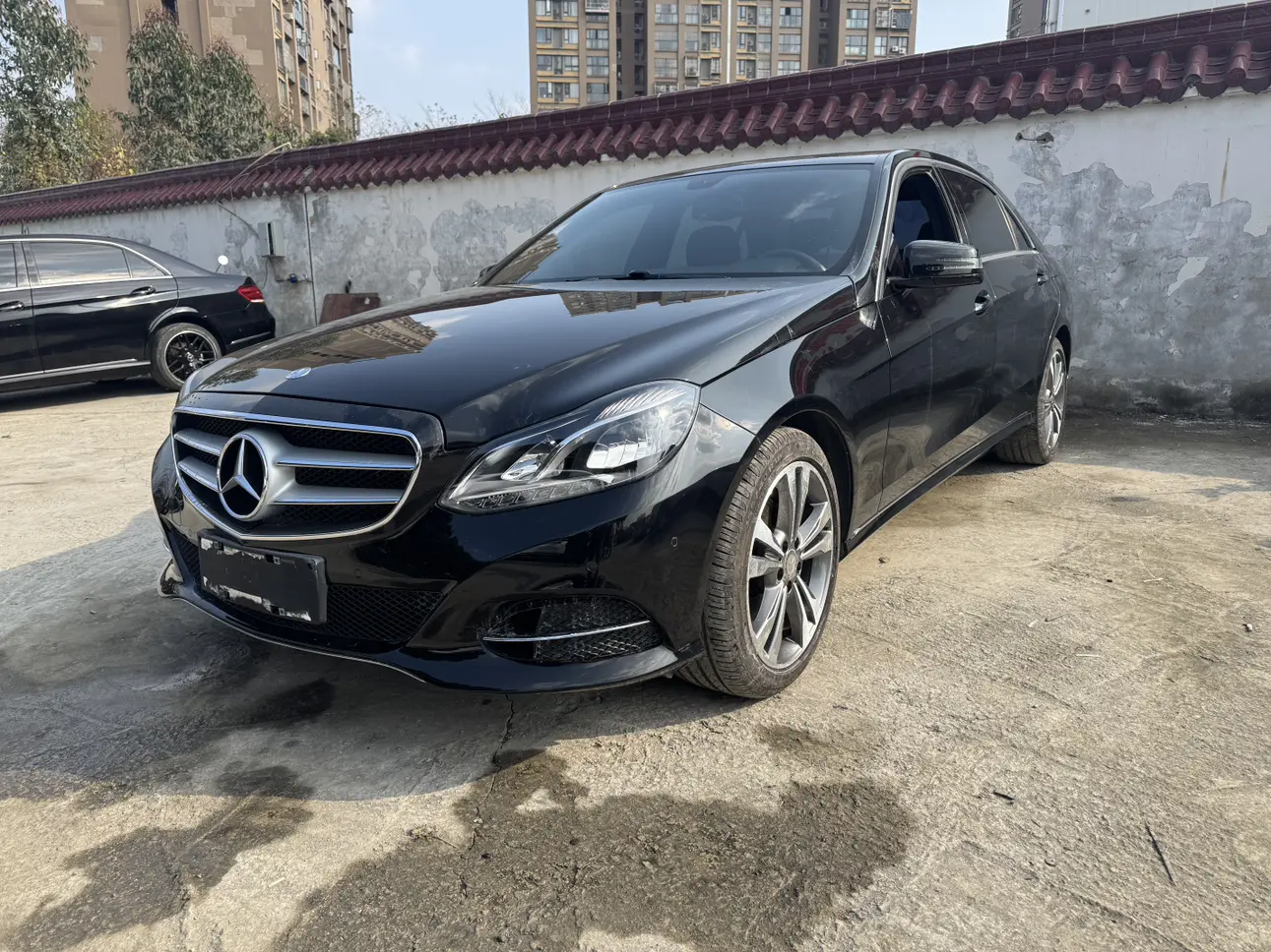 Mercedes-Benz E-Class  из Китая