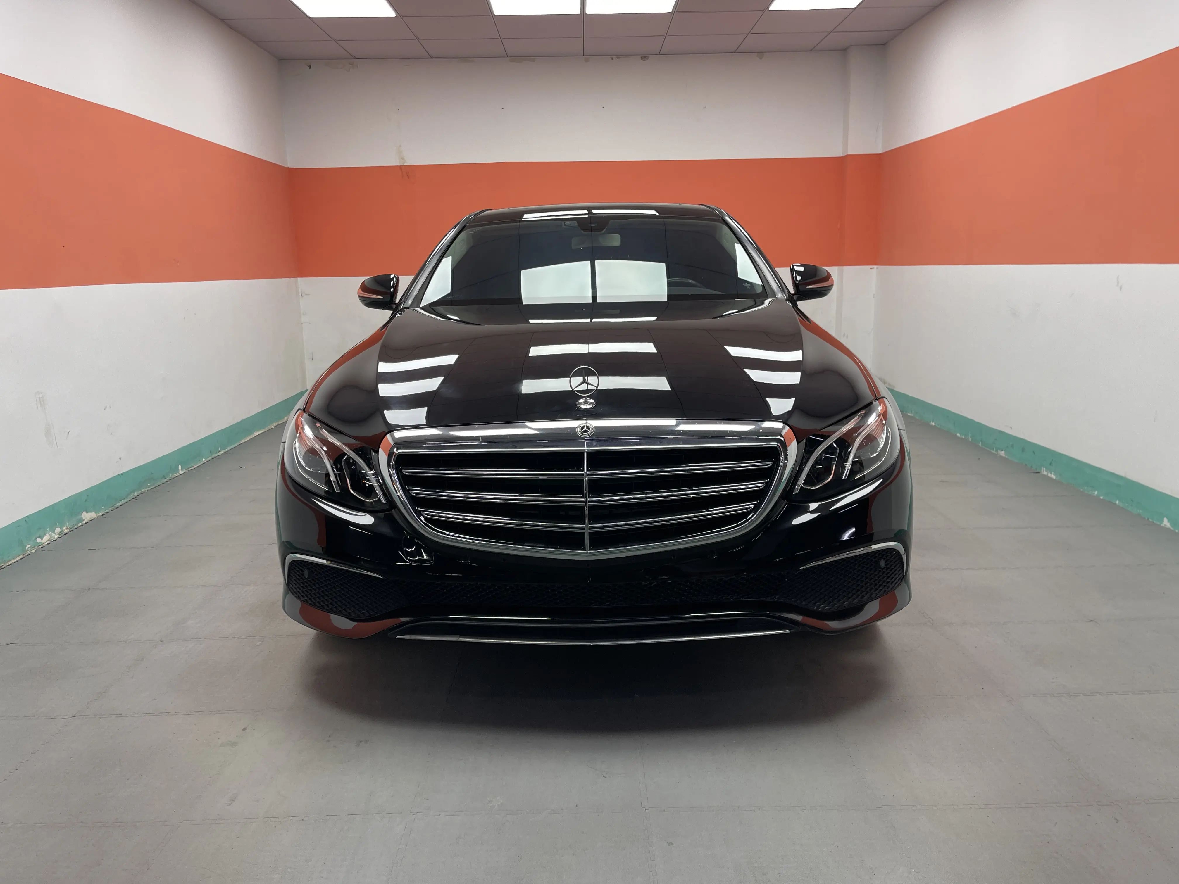 Mercedes-Benz E-Class  из Китая