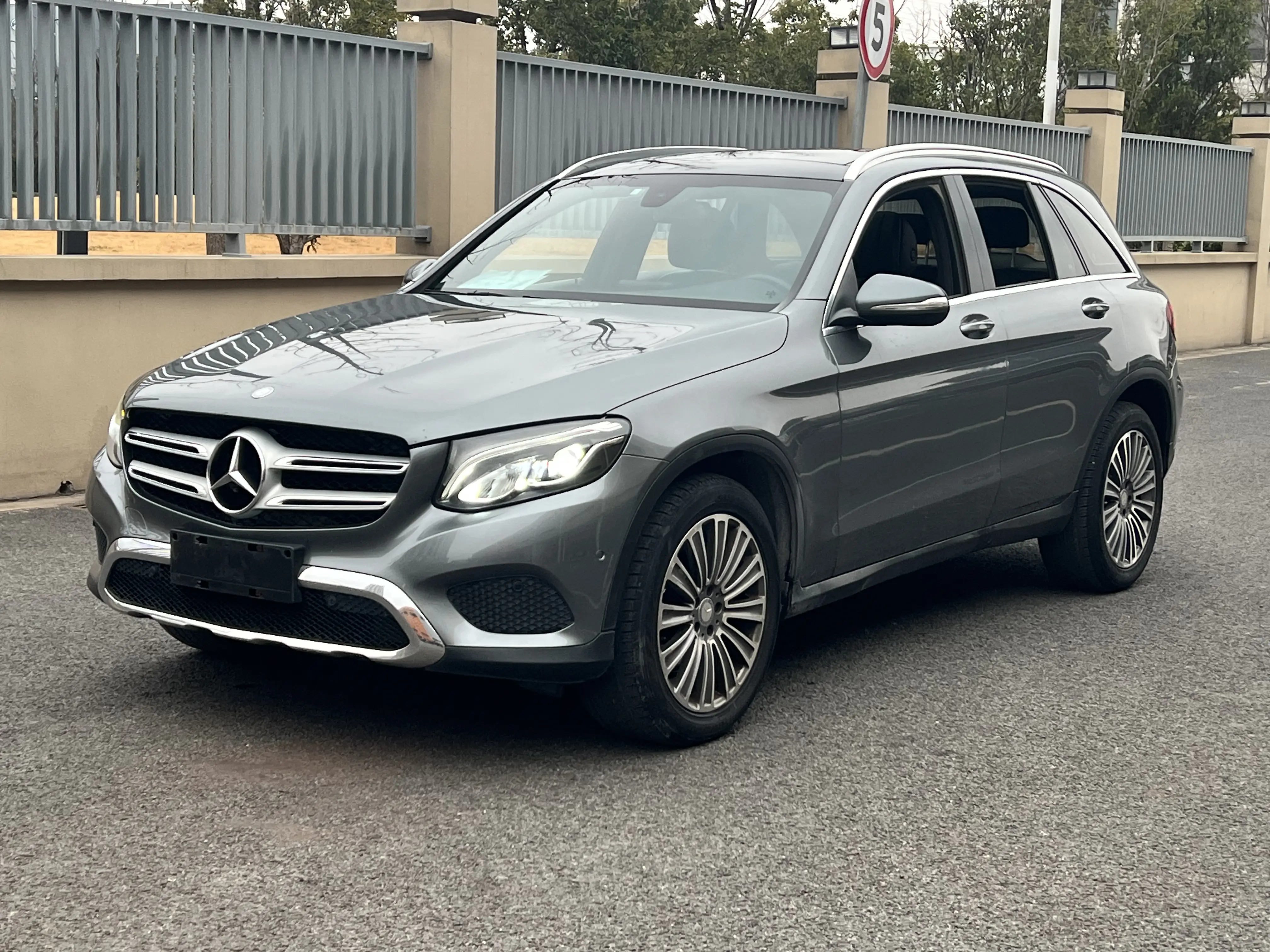 Mercedes-Benz GLC  из Китая