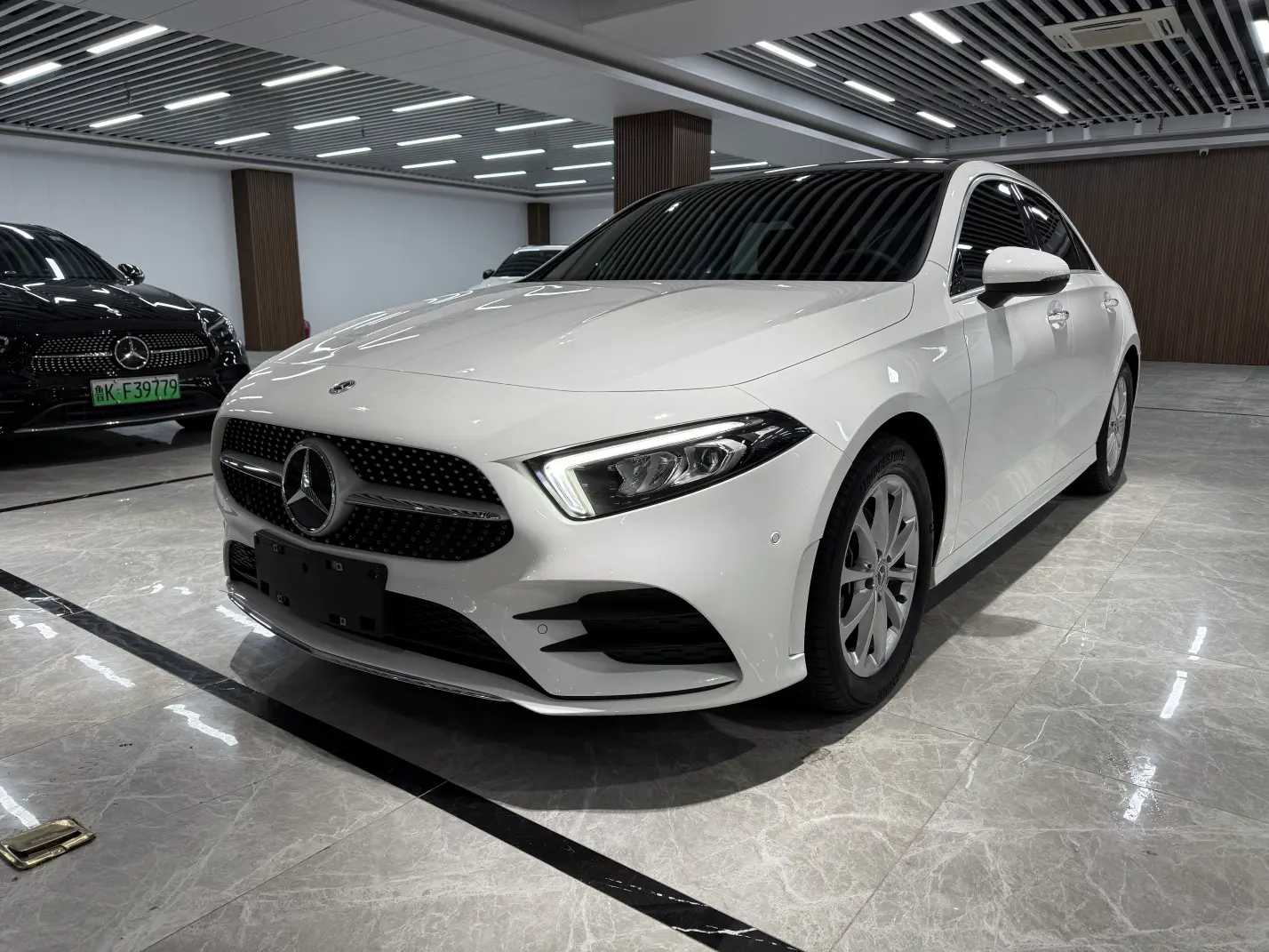 Mercedes-Benz Mercedes Benz A Class  из Китая