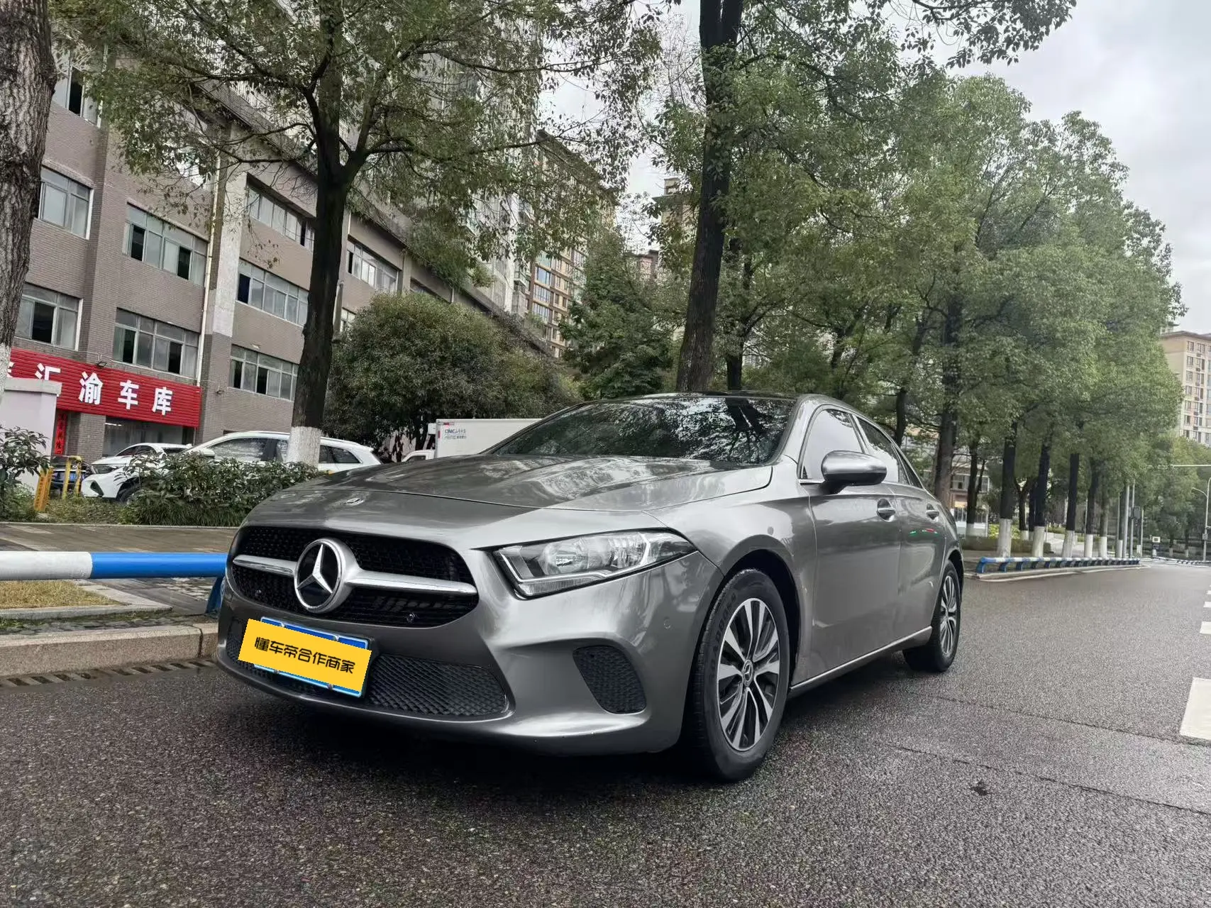 Mercedes-Benz Mercedes Benz A Class  из Китая