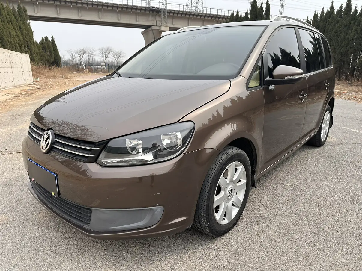 Volkswagen Touran  из Китая
