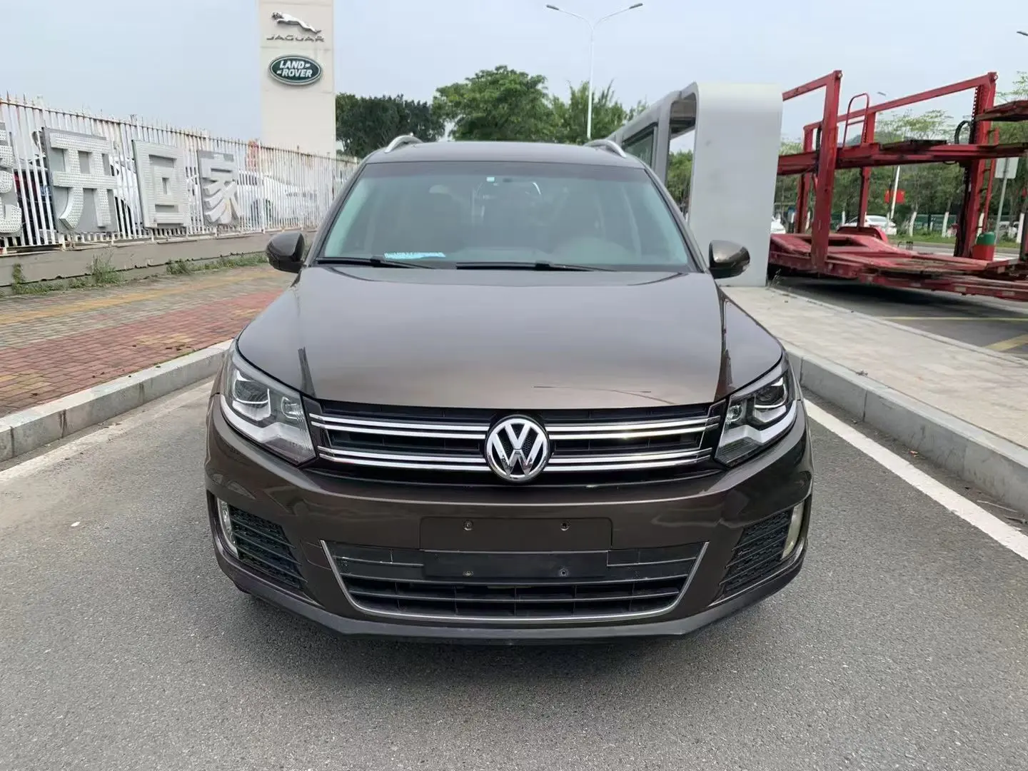 Volkswagen Tiguan  из Китая
