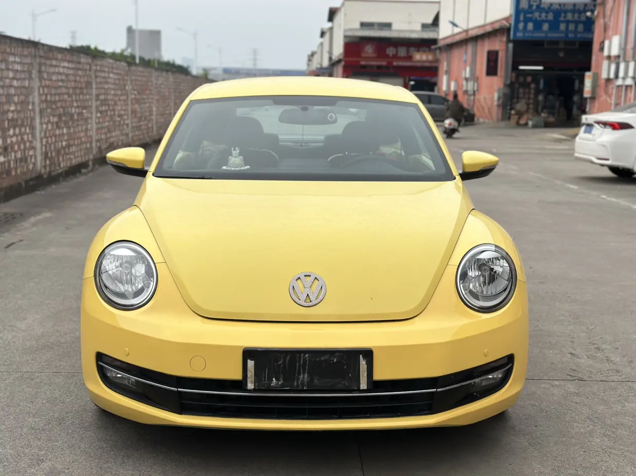 Volkswagen Beetle  из Китая