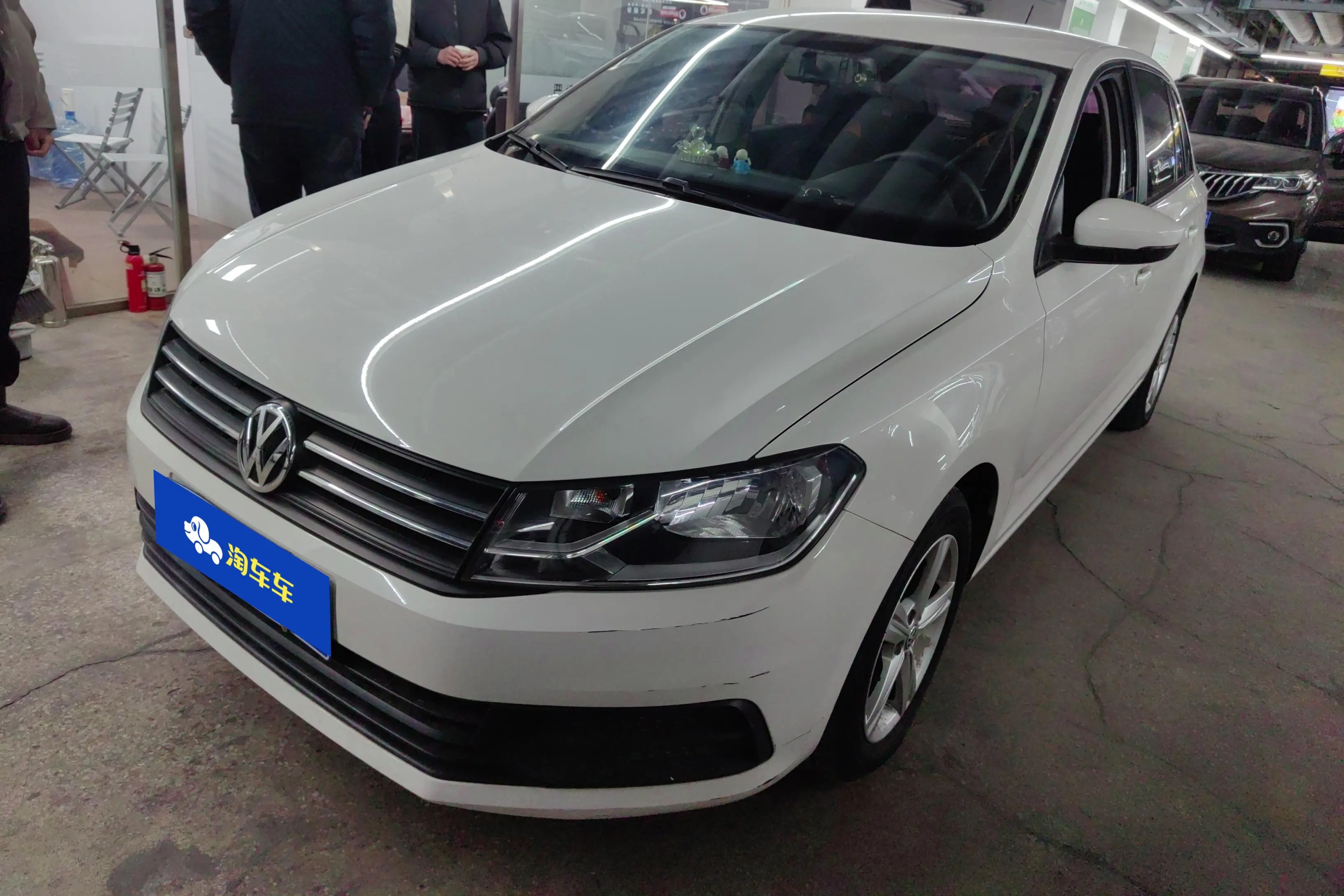 Volkswagen Santana  из Китая