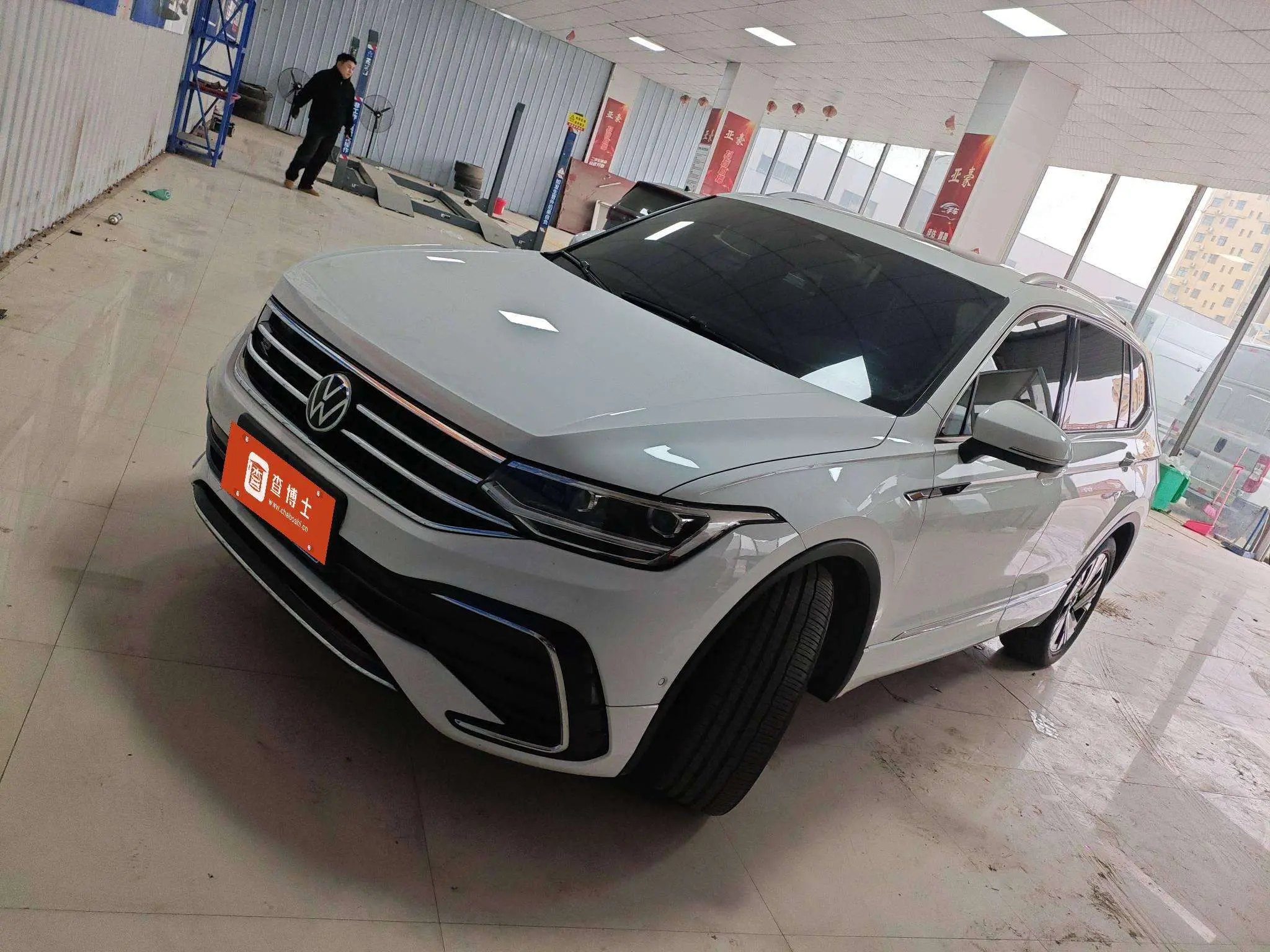 Volkswagen Tiguan L  из Китая