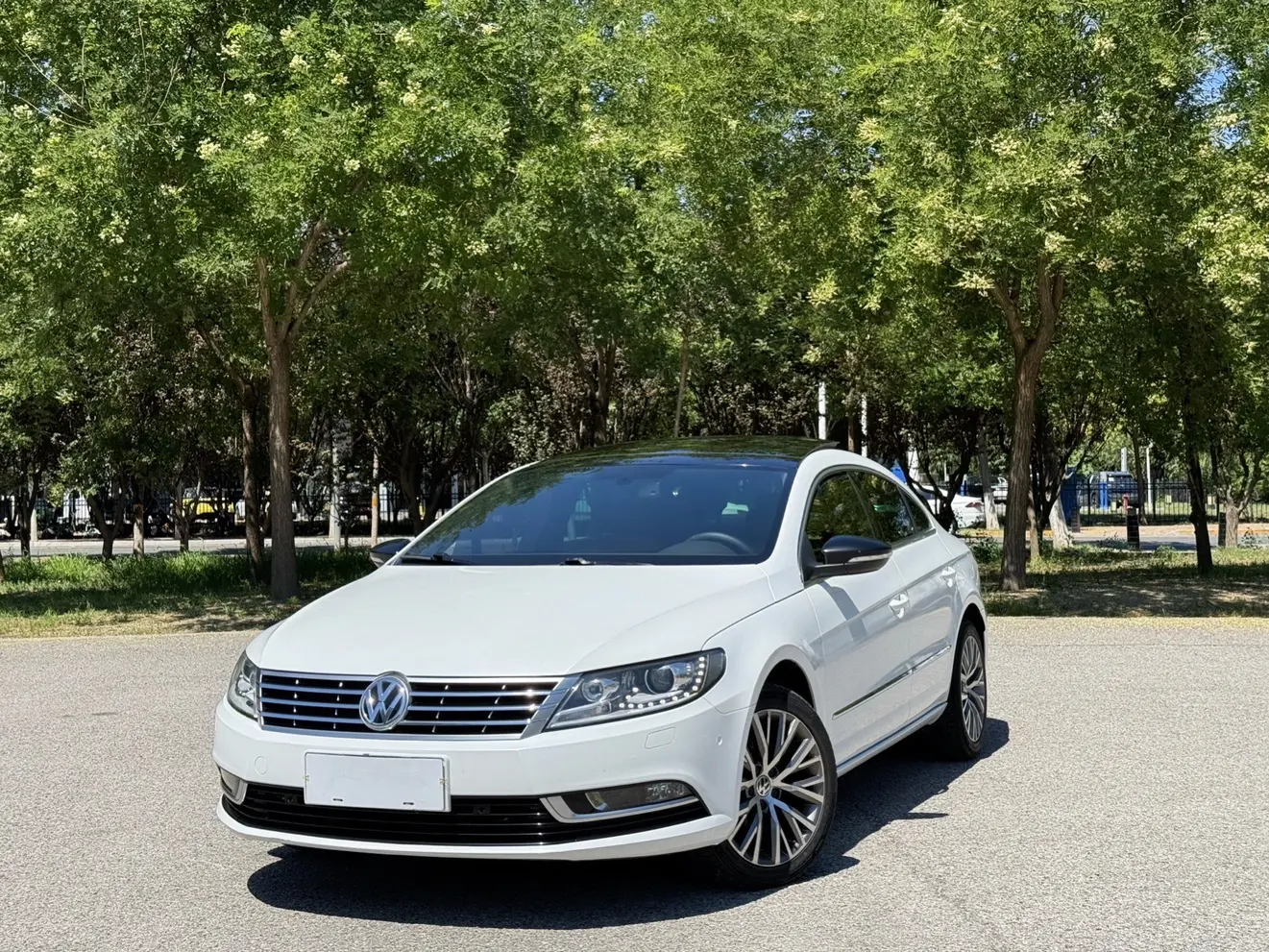 Volkswagen Arteon (CC)  из Китая