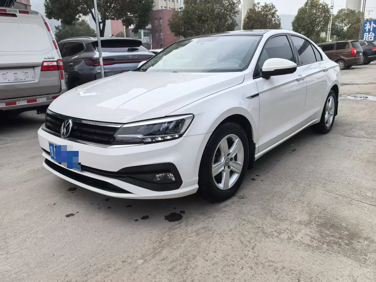 Volkswagen Lamando (Lingdu)  из Китая