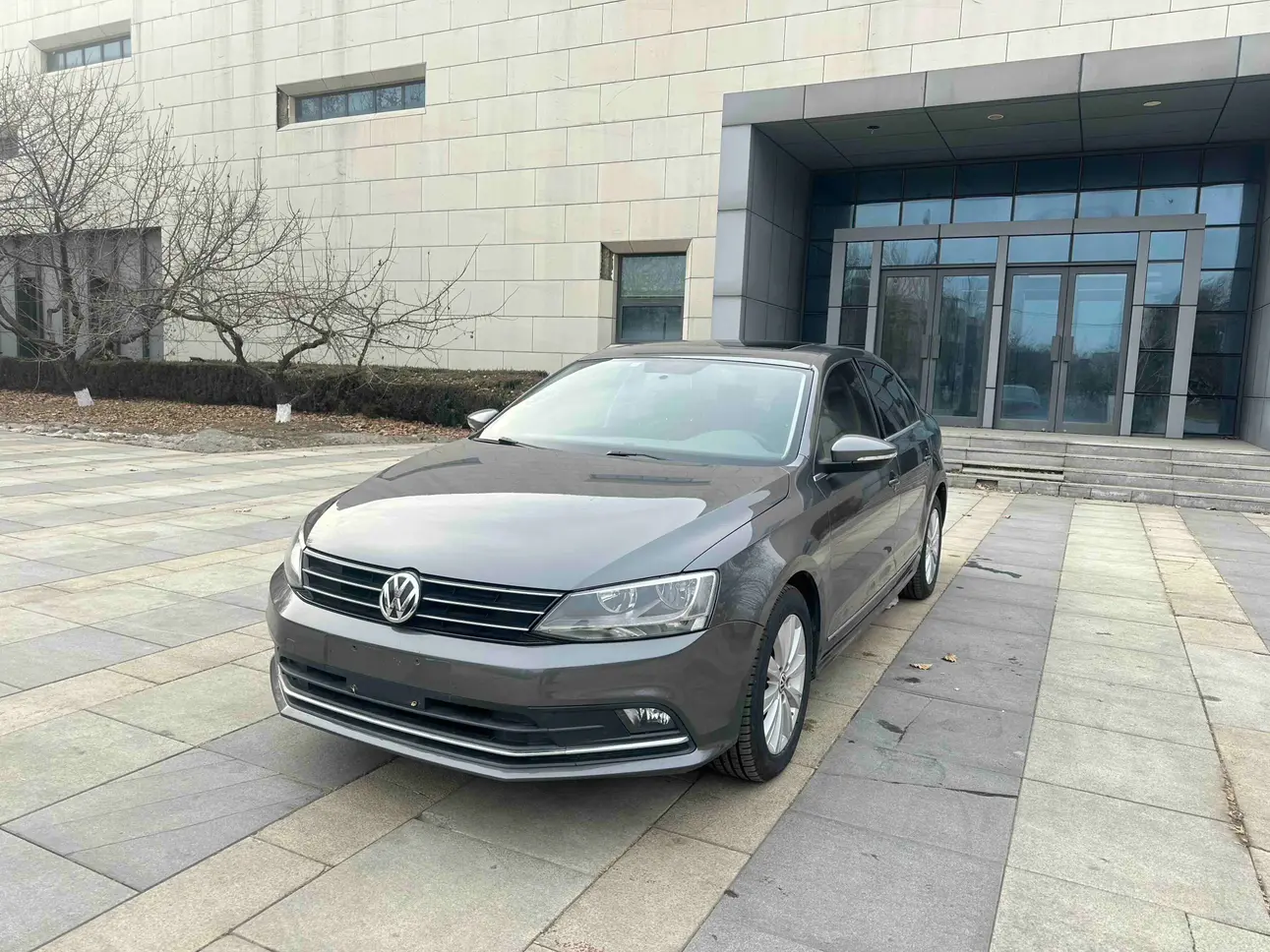 Volkswagen Sagitar  из Китая