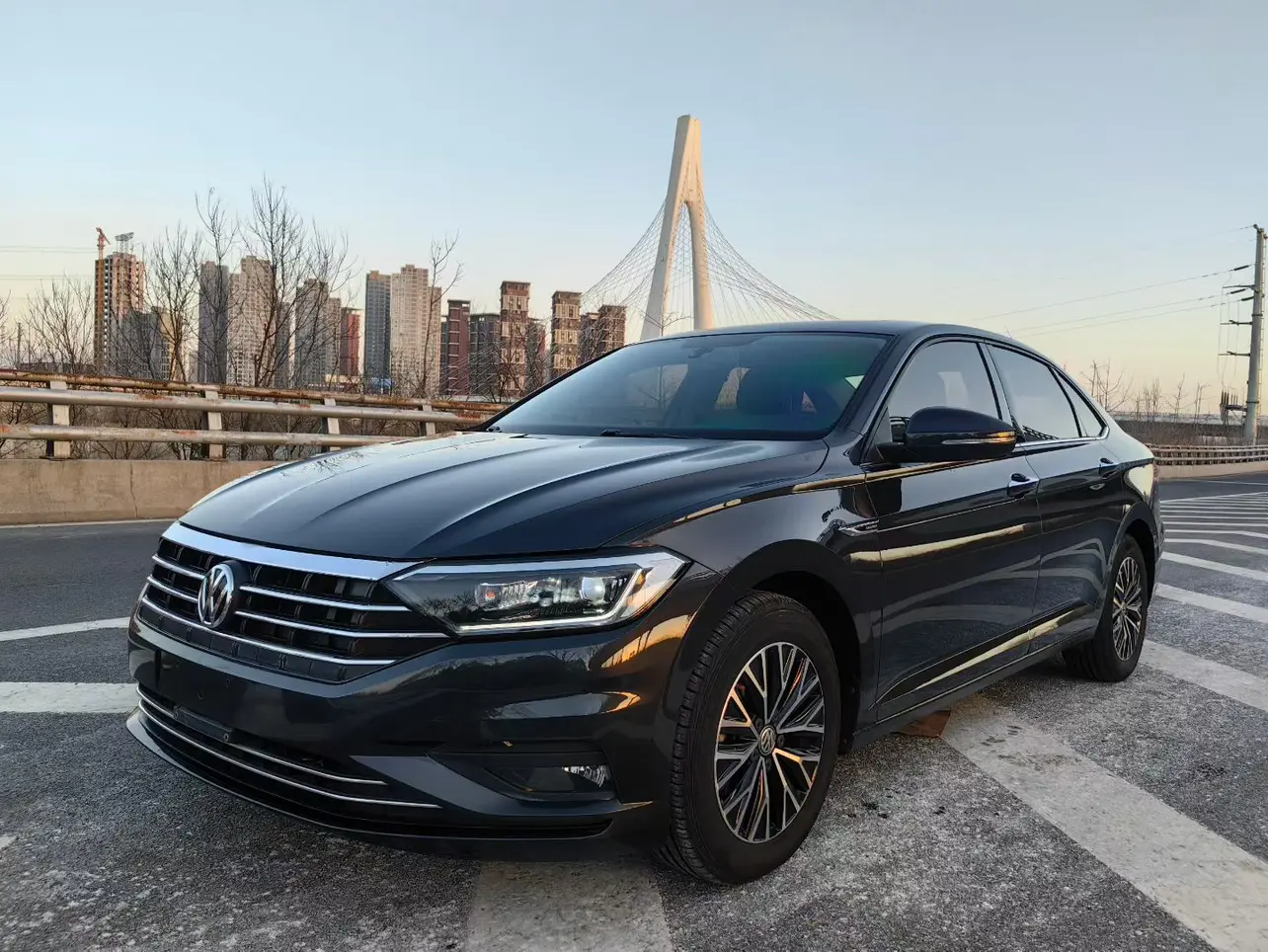 Volkswagen Sagitar  из Китая