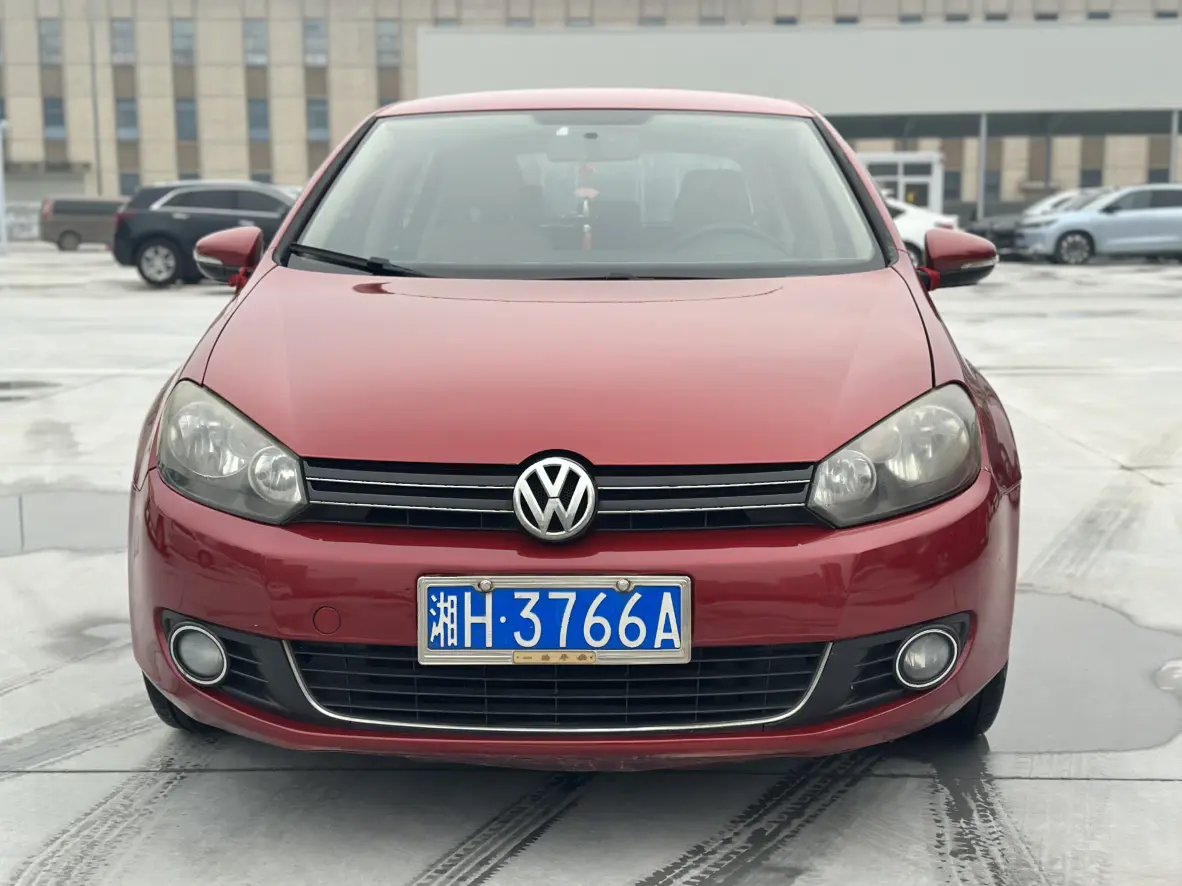 Volkswagen Golf  из Китая