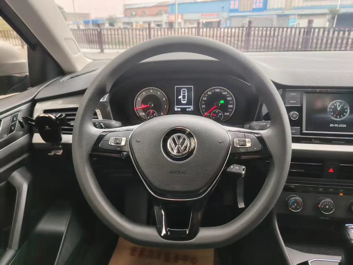 Volkswagen Lavida  из Китая