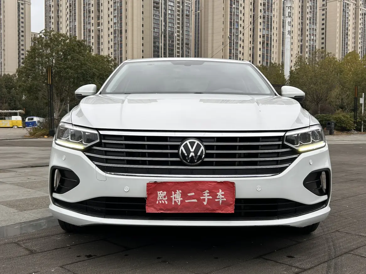 Volkswagen Lavida  из Китая