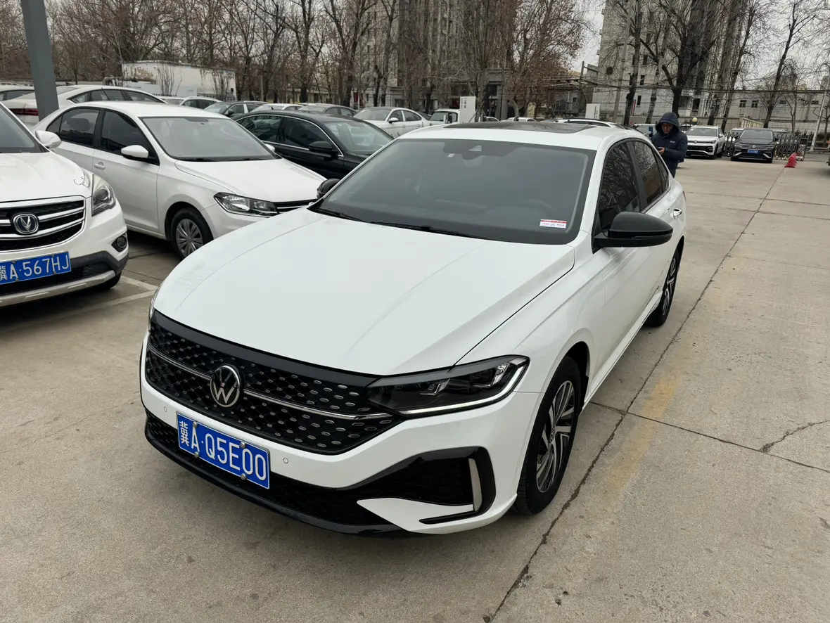 Volkswagen Lavida  из Китая