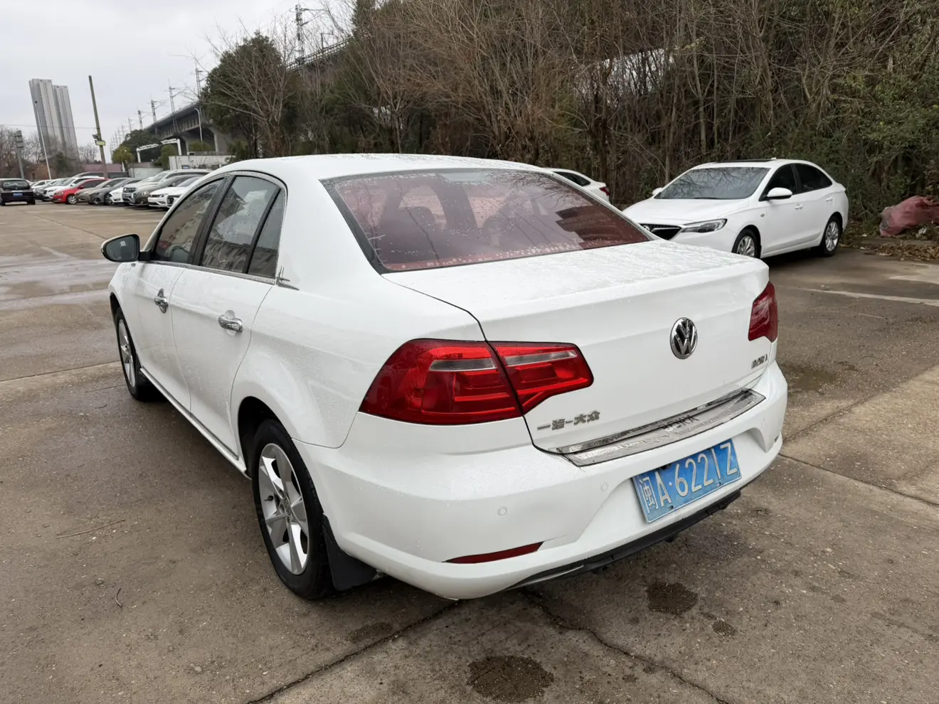 Volkswagen Bora  из Китая