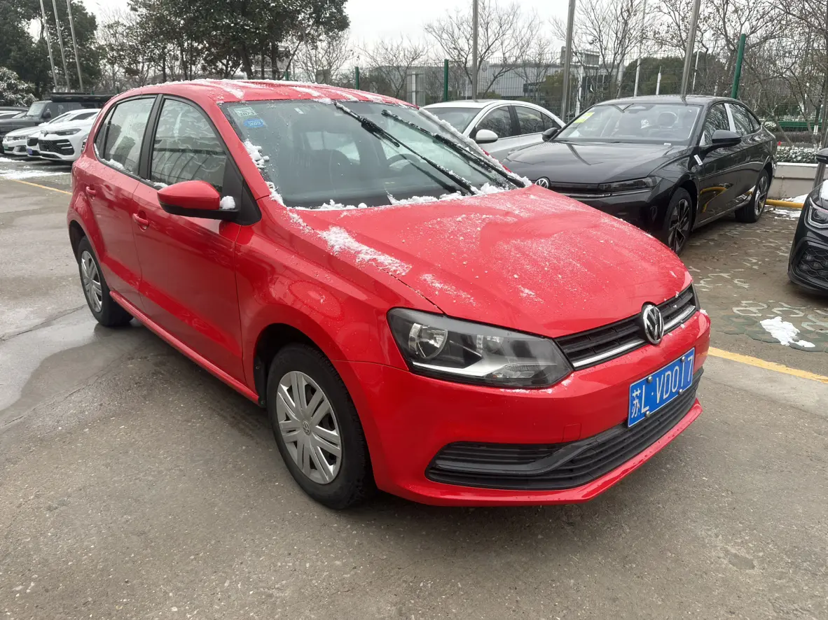 Volkswagen Polo  из Китая