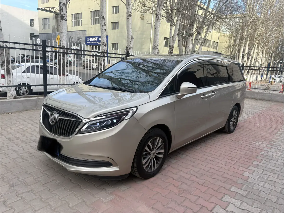Buick GL8  из Китая