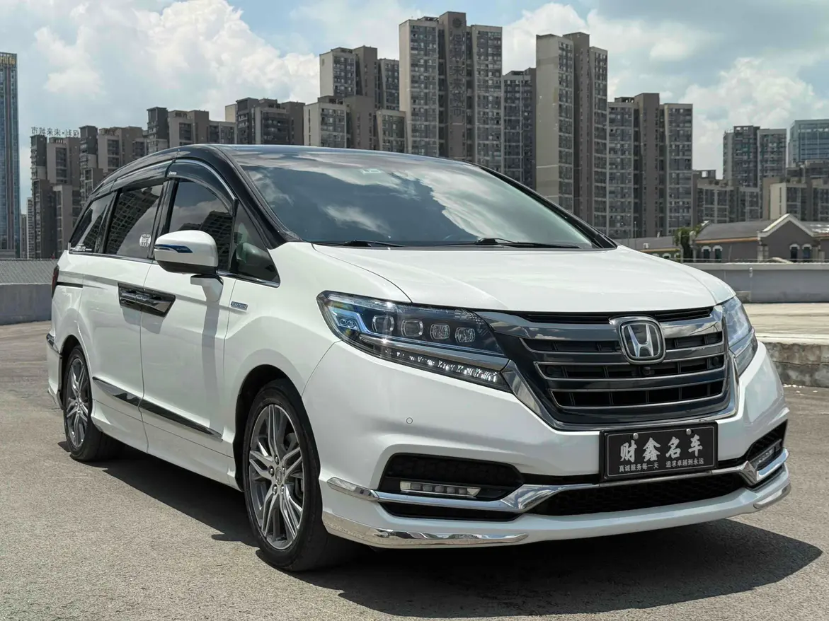 Honda Elysion (Alison)  из Китая