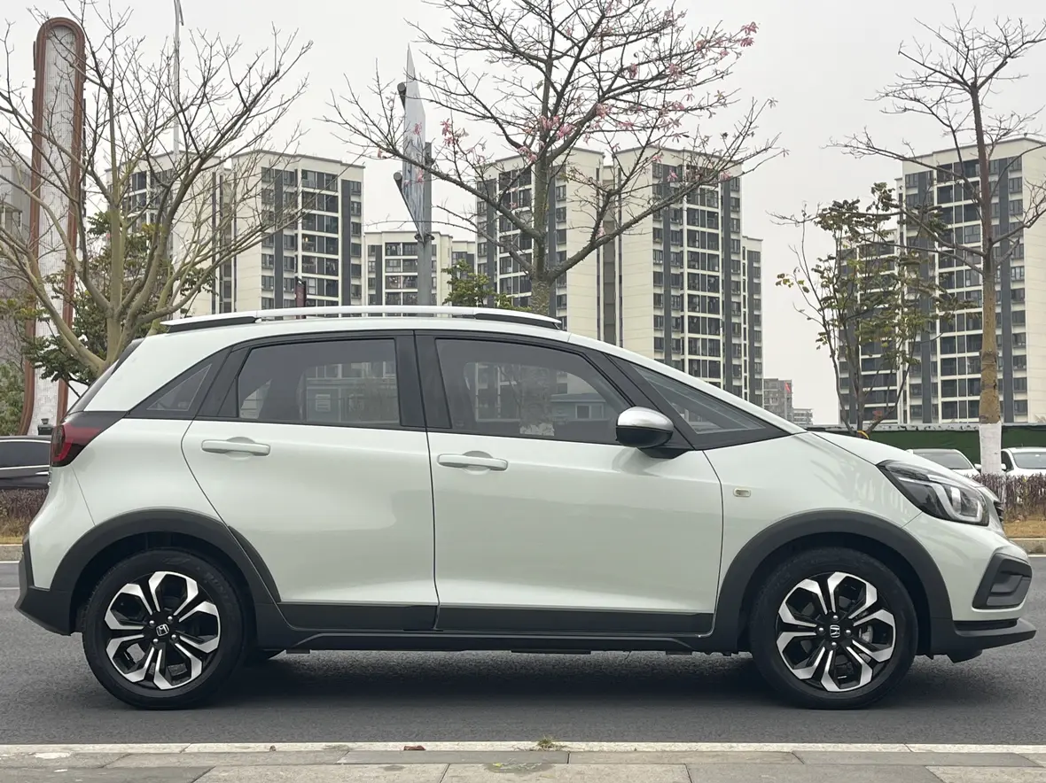 Honda Fit  из Китая