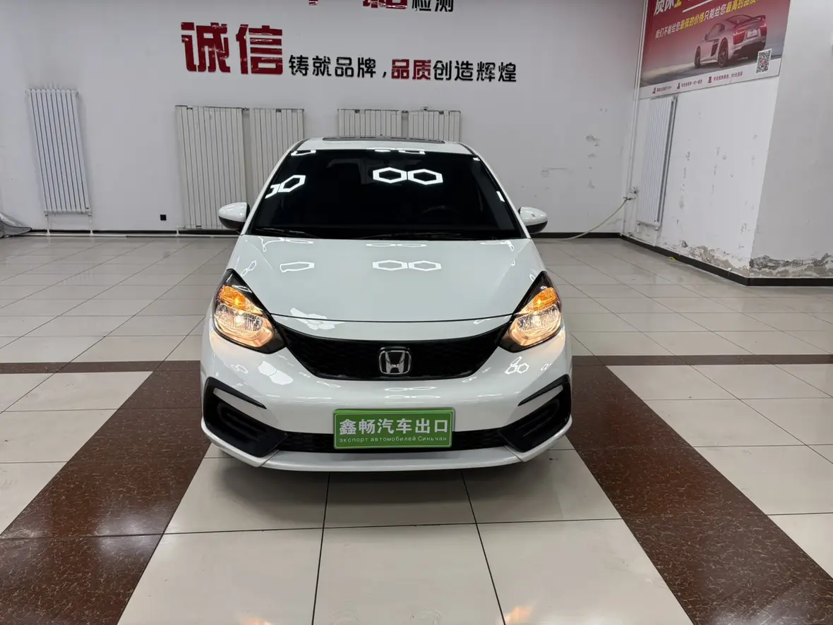 Honda Fit  из Китая