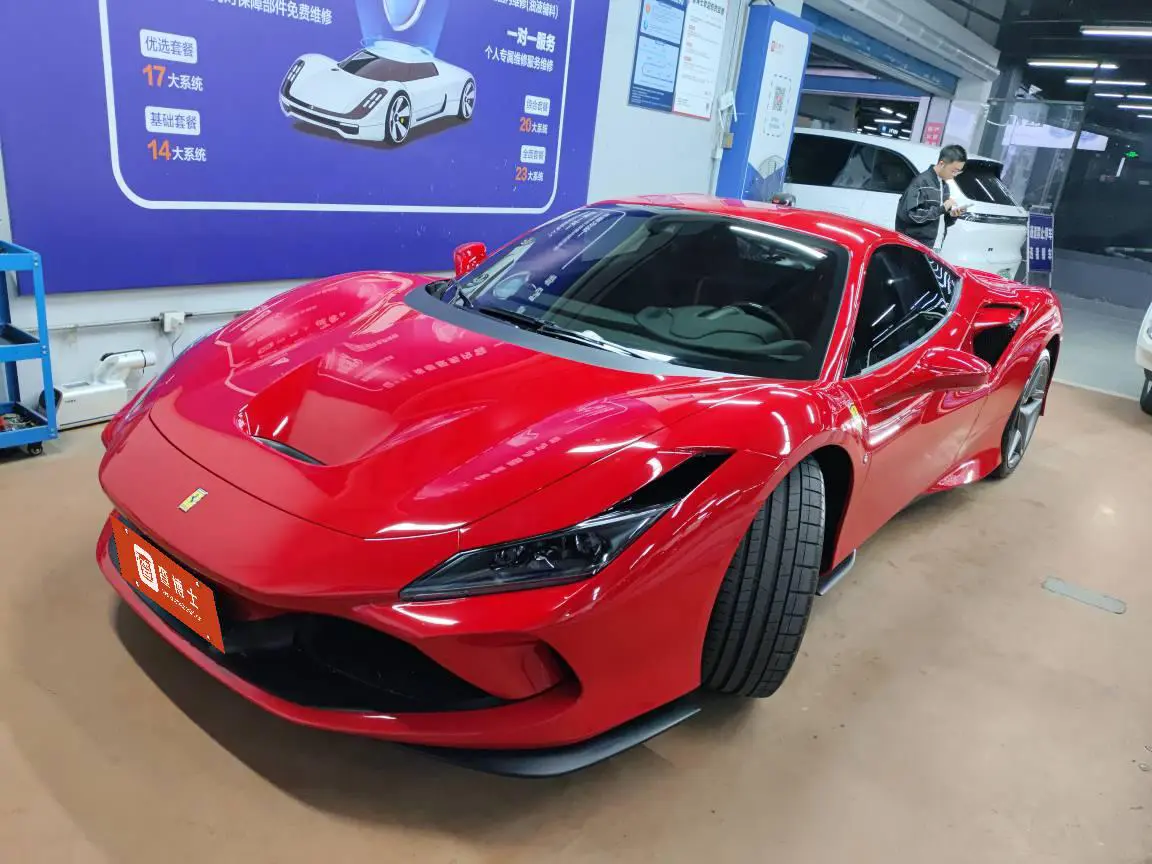 Ferrari F8  из Китая