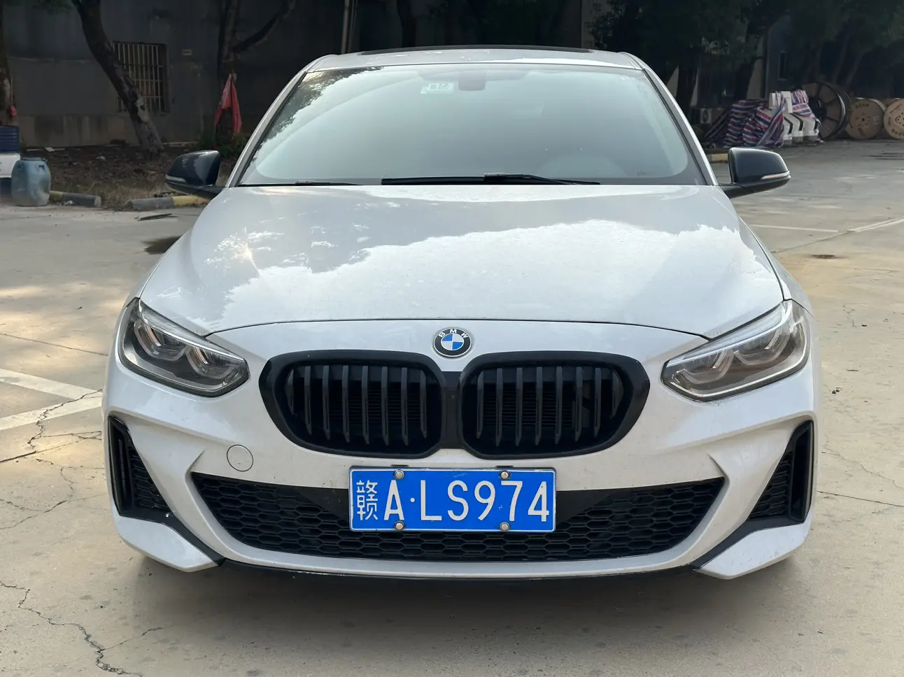 BMW 1 Series  из Китая