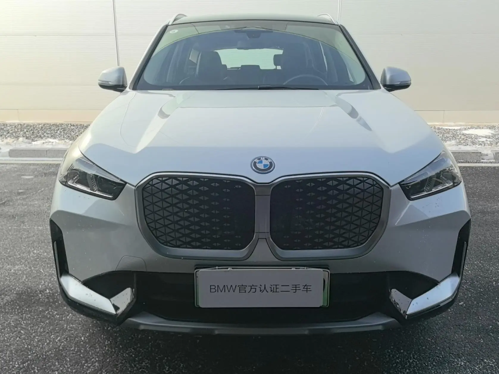 BMW iX1  из Китая