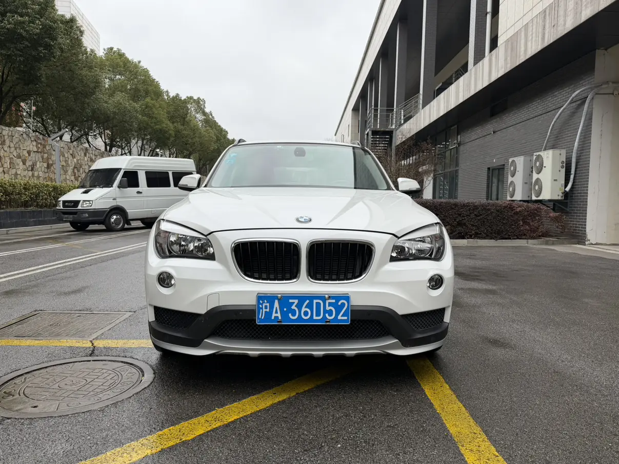 BMW X1  из Китая