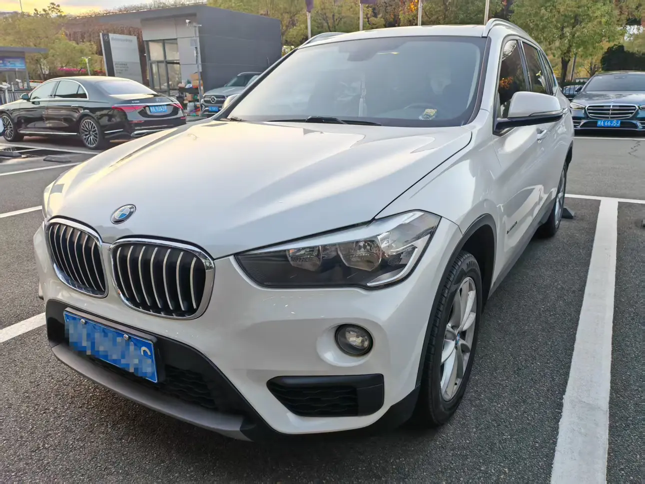 BMW X1  из Китая