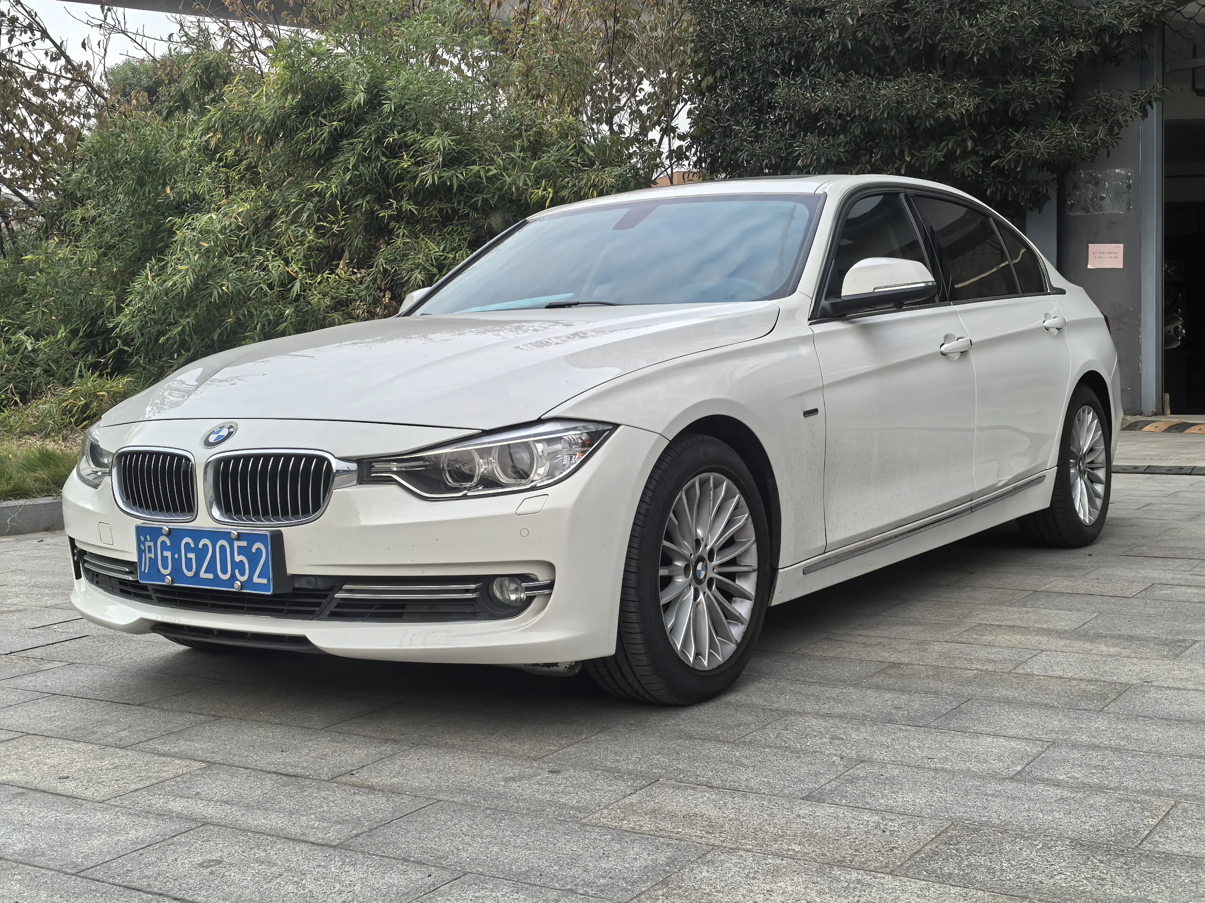 BMW 3 Series  из Китая