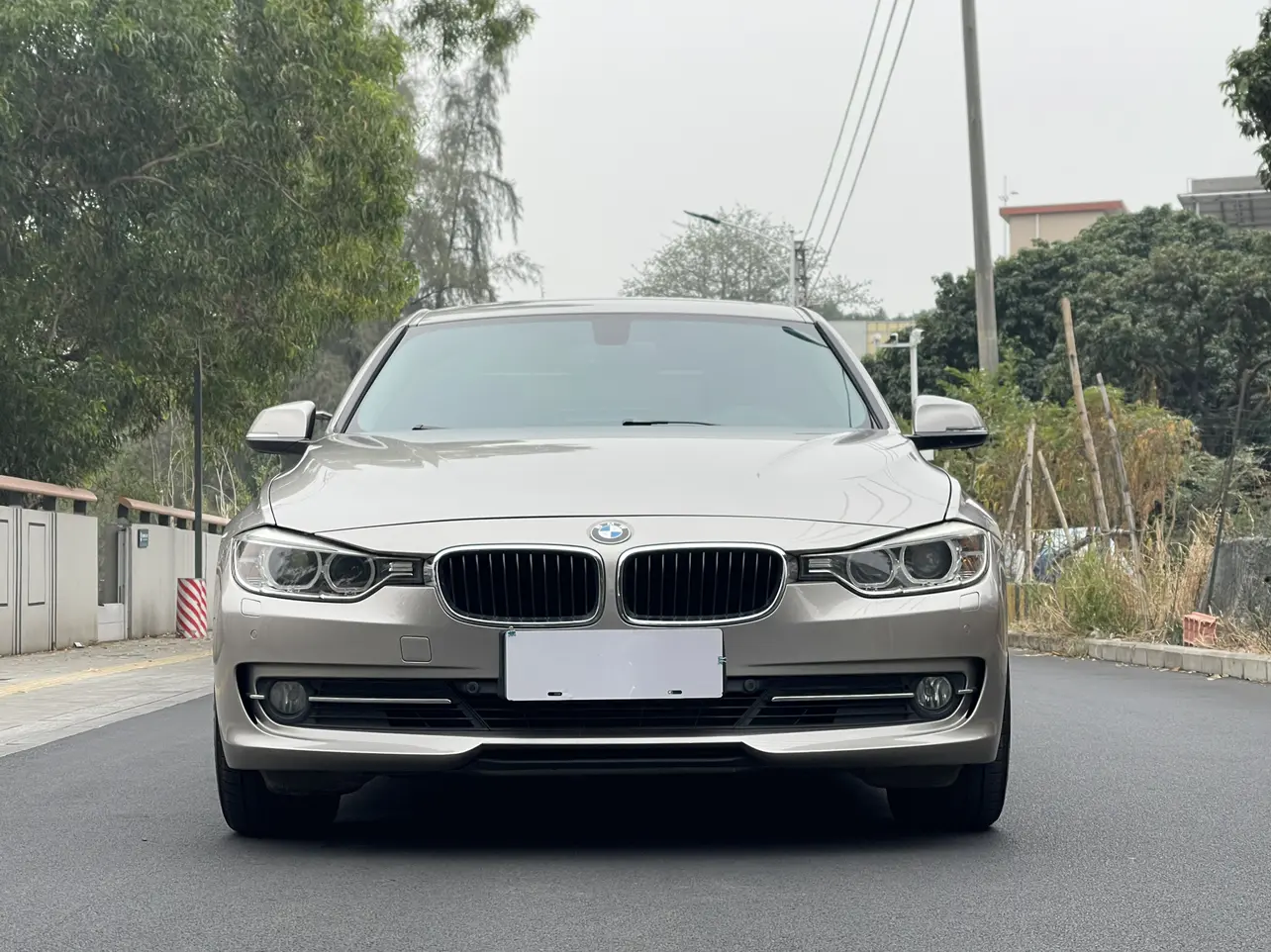 BMW 3 Series  из Китая