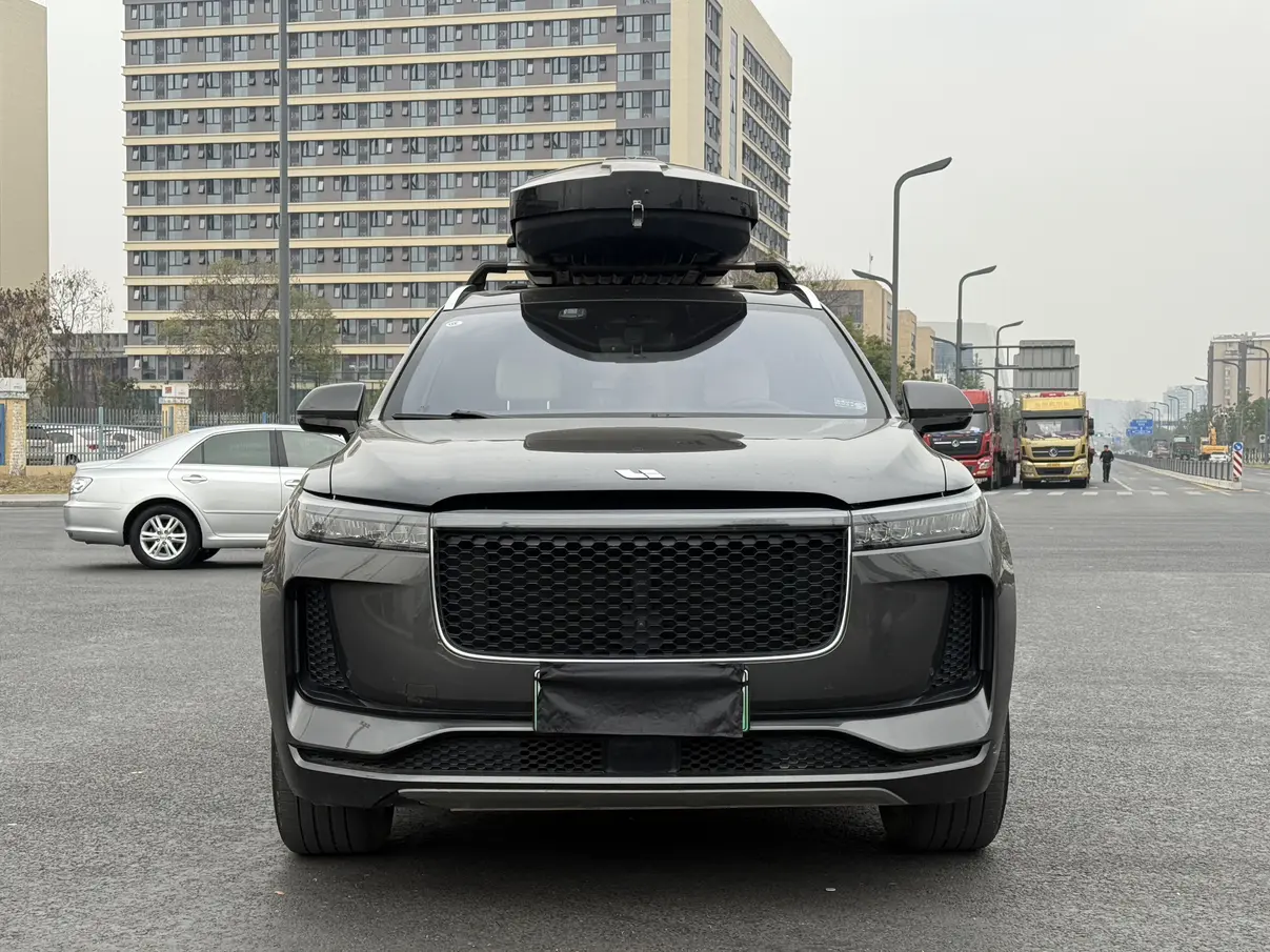 Li ONE (Ideal ONE)  из Китая